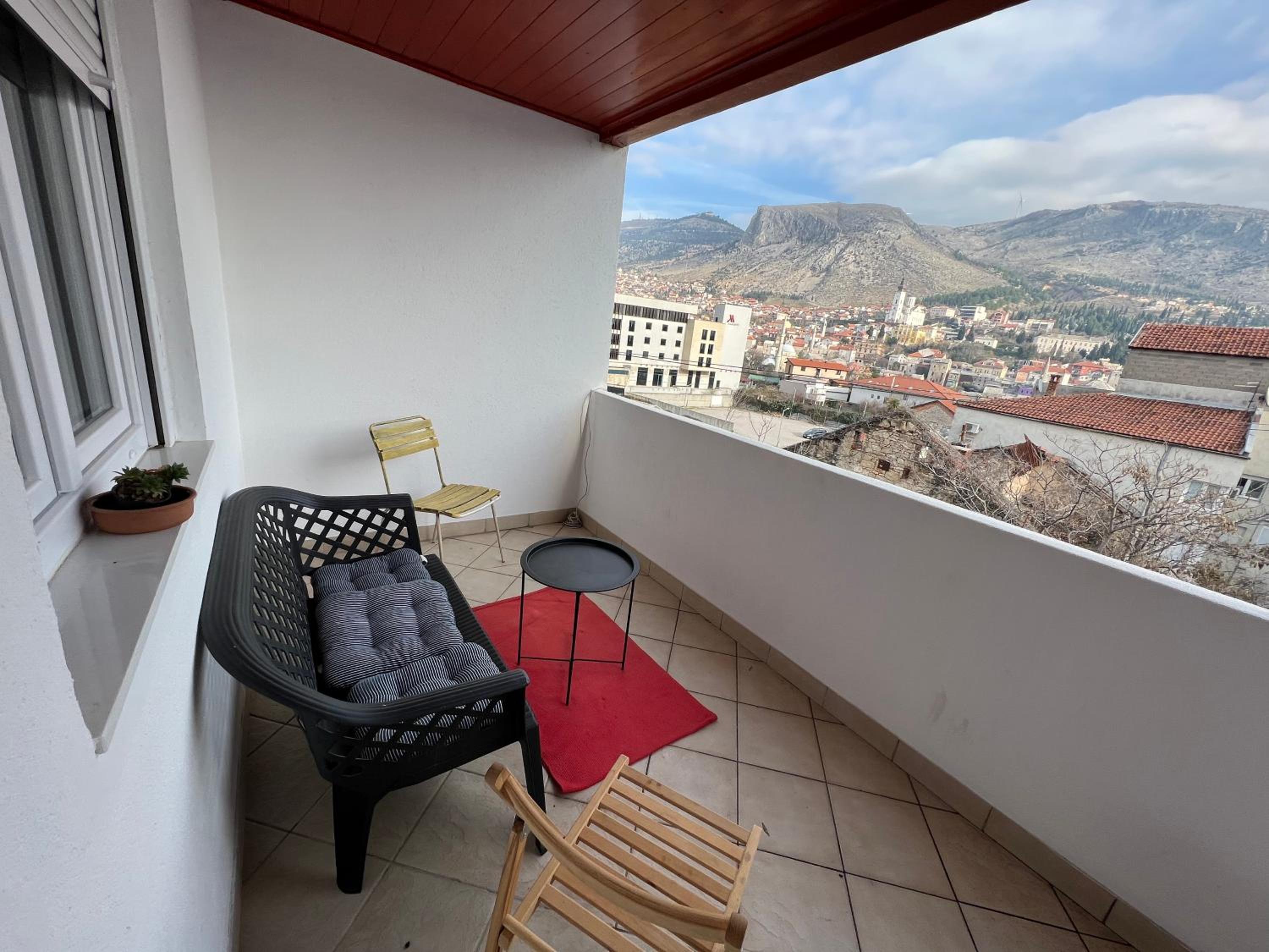 Old Bridge Apartment