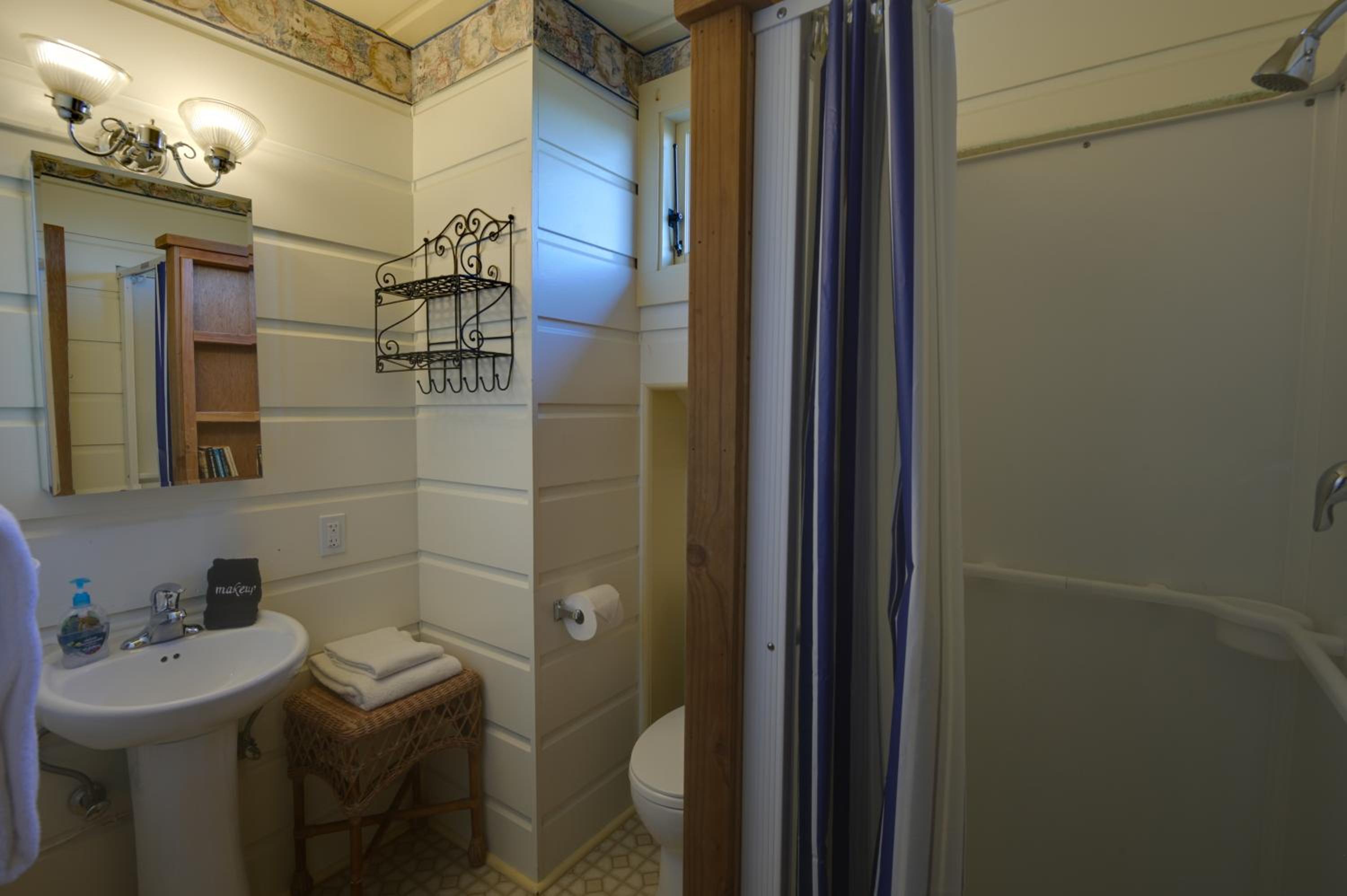 The Captains Quarters