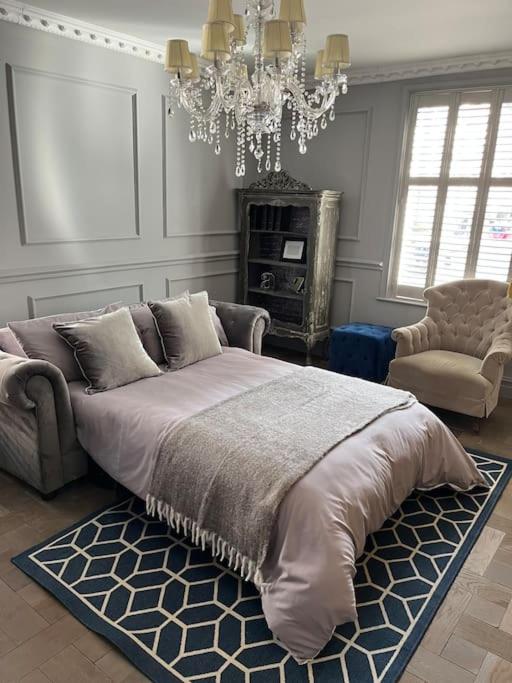 City Centre Georgian Townhouse