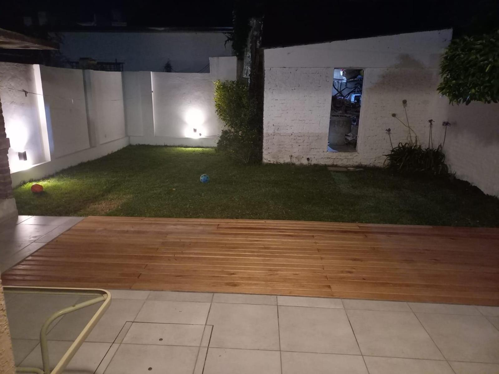 Casa p/6 con garage, jardín y parrilla, totalmente equipada