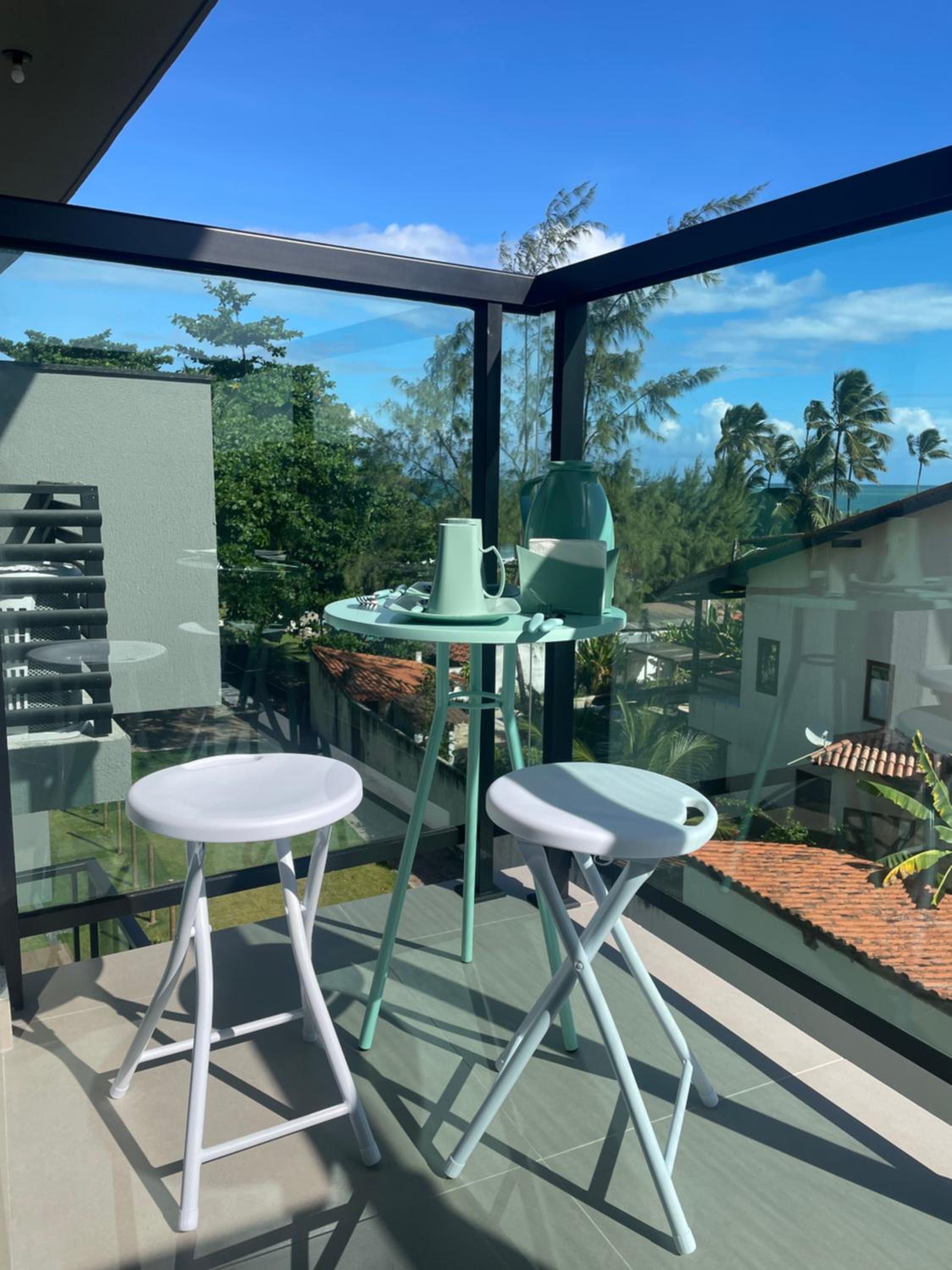 Apartment with incredible views, 10 meters from the beach