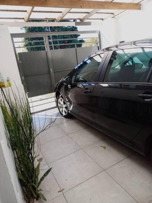 Casa p/6 con garage, jardín y parrilla, totalmente equipada
