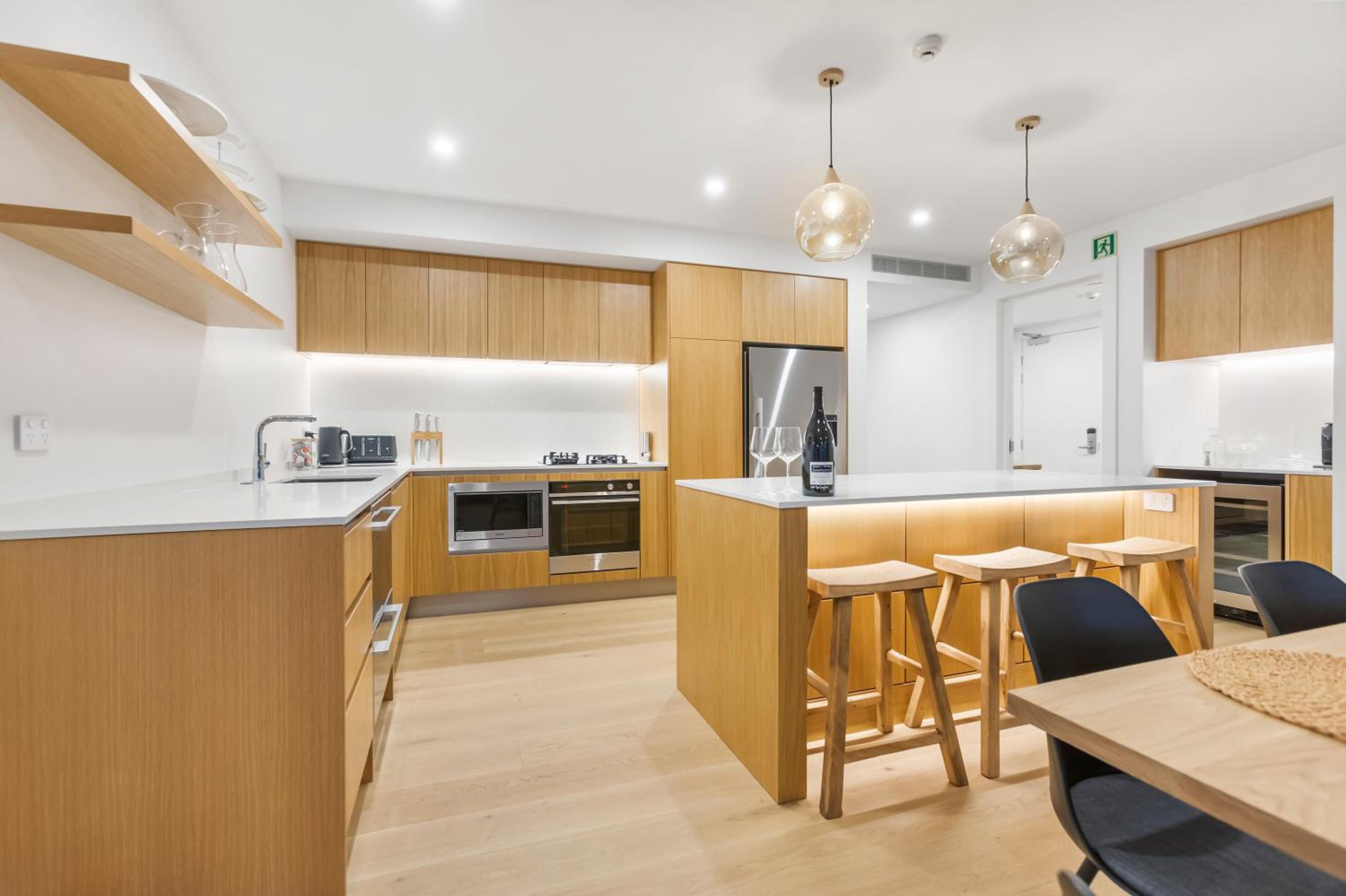 The Rocks Apartment by Sotheby's Luxury Rental Homes view 5