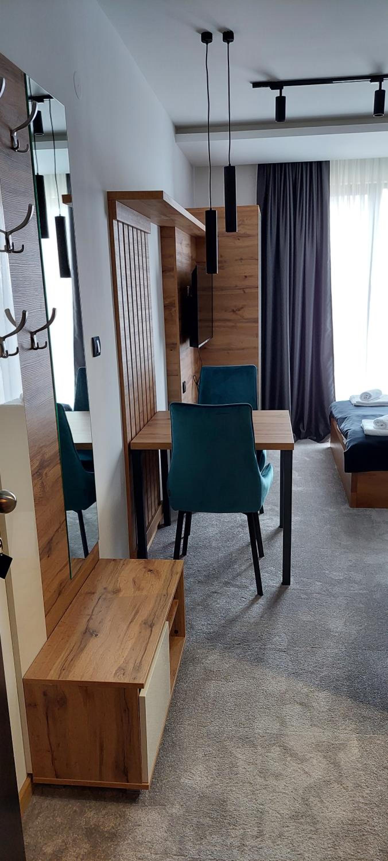 Nela apartmani (u hotelu Djina) view 5
