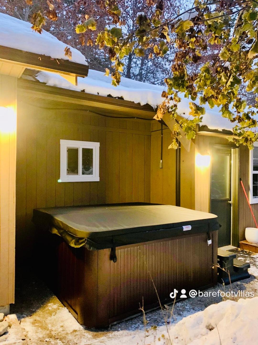Barefoot Villas and Retreat