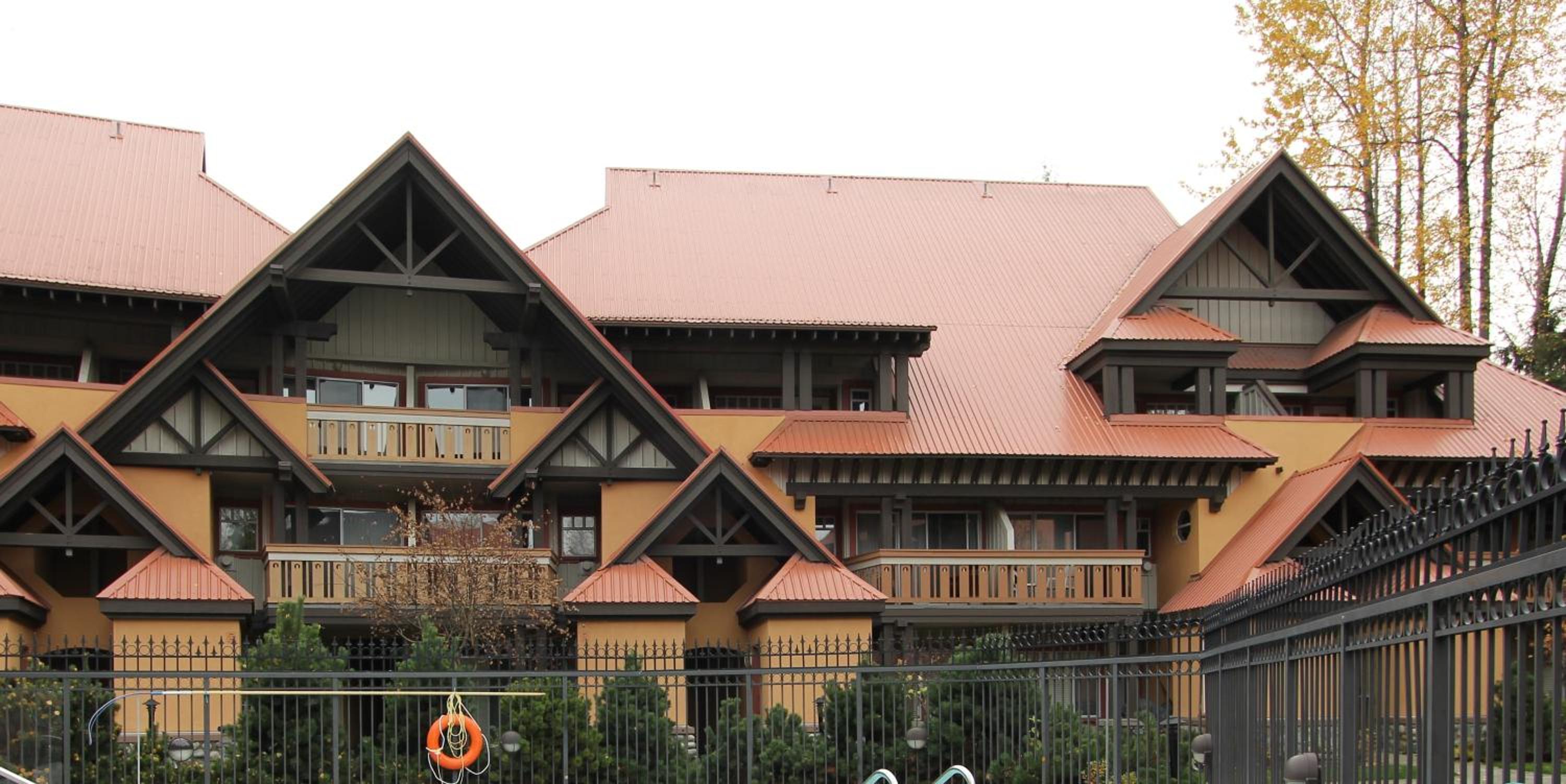 Hotel Sunpath Condos by Whistler Retreats - Image 1