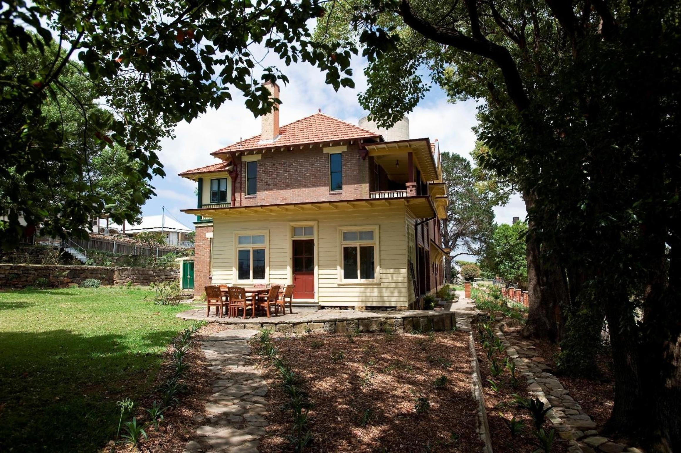 Cockatoo Island Accommodation