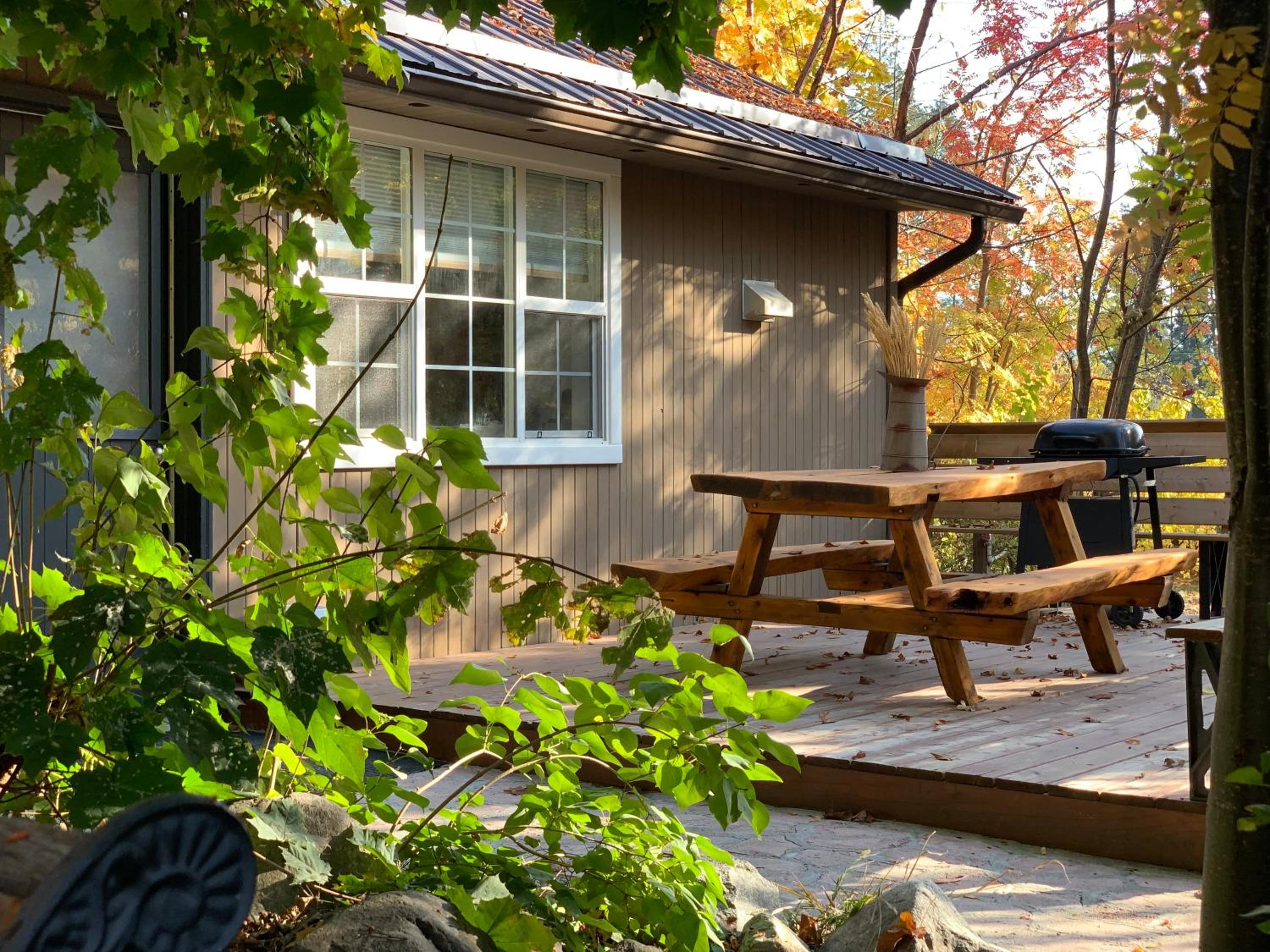 Barefoot Villas and Retreat
