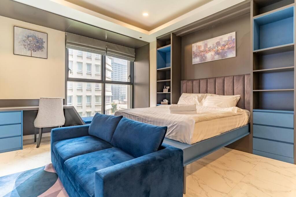 The Rixx Boutique- Opera House- SmartTV65in - pool
