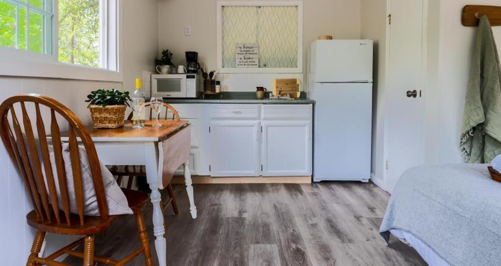 Barefoot Villas and Retreat