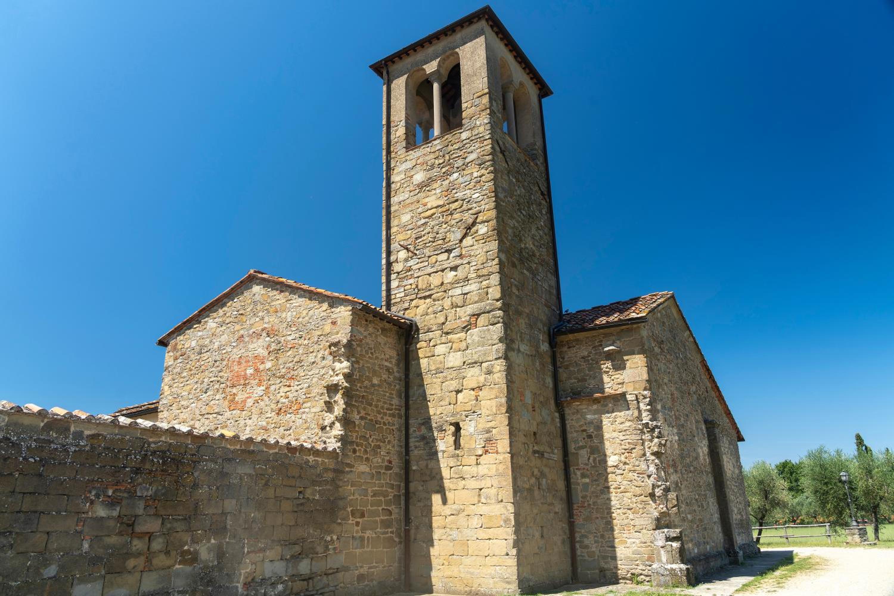 Casa Gedeone - Grand Canyon of Tuscany - Happy Rentals