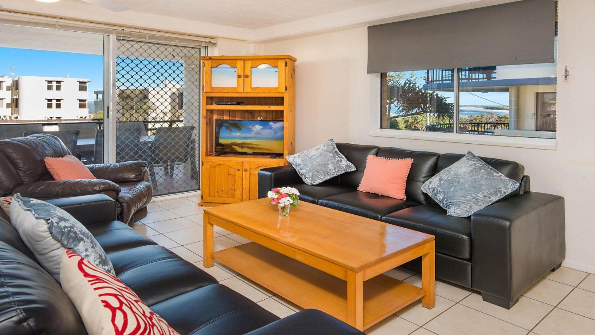 Kokomo Unit 1 Kings Beach QLD