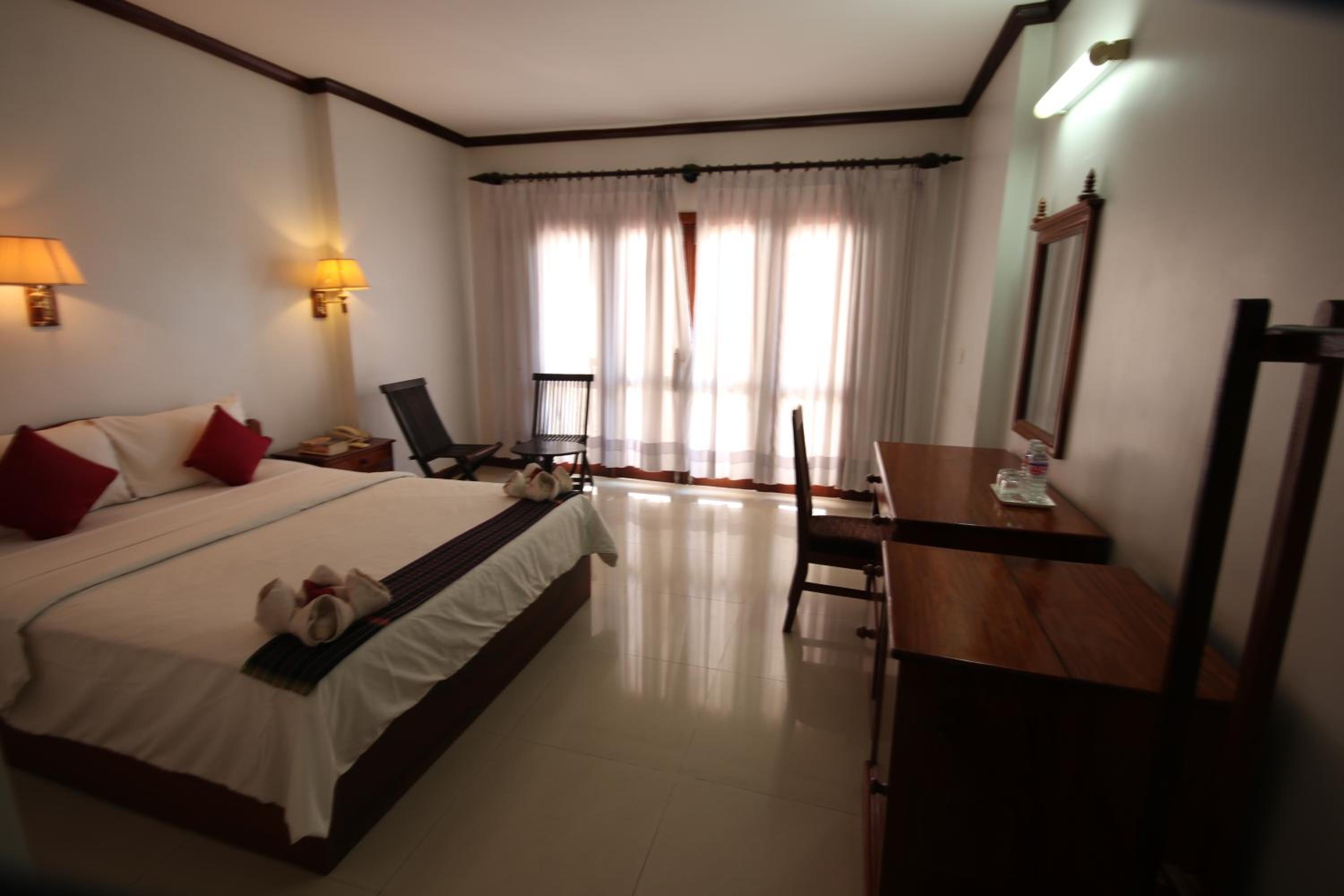 Mom's Guesthouse