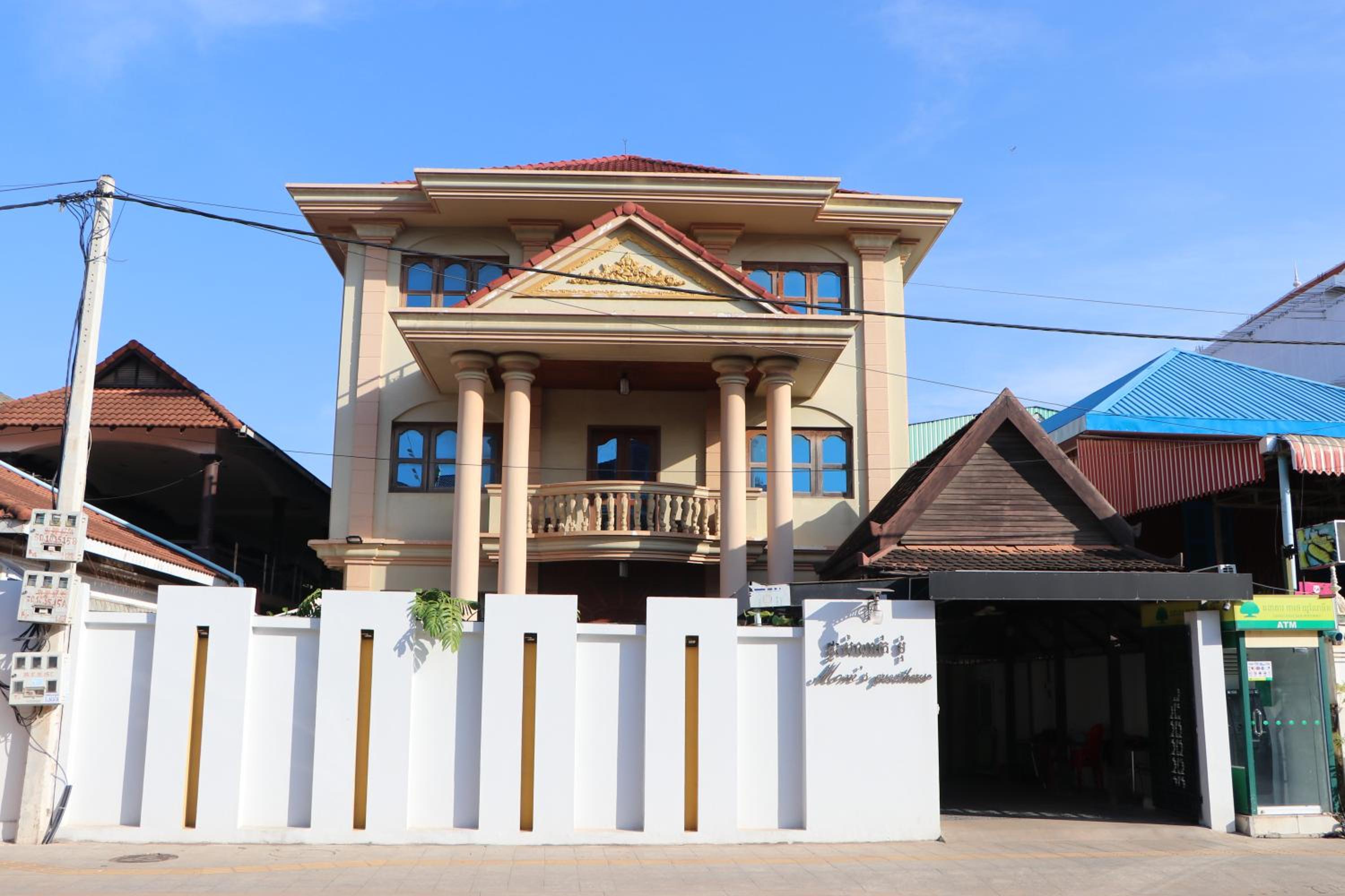 Mom's Guesthouse