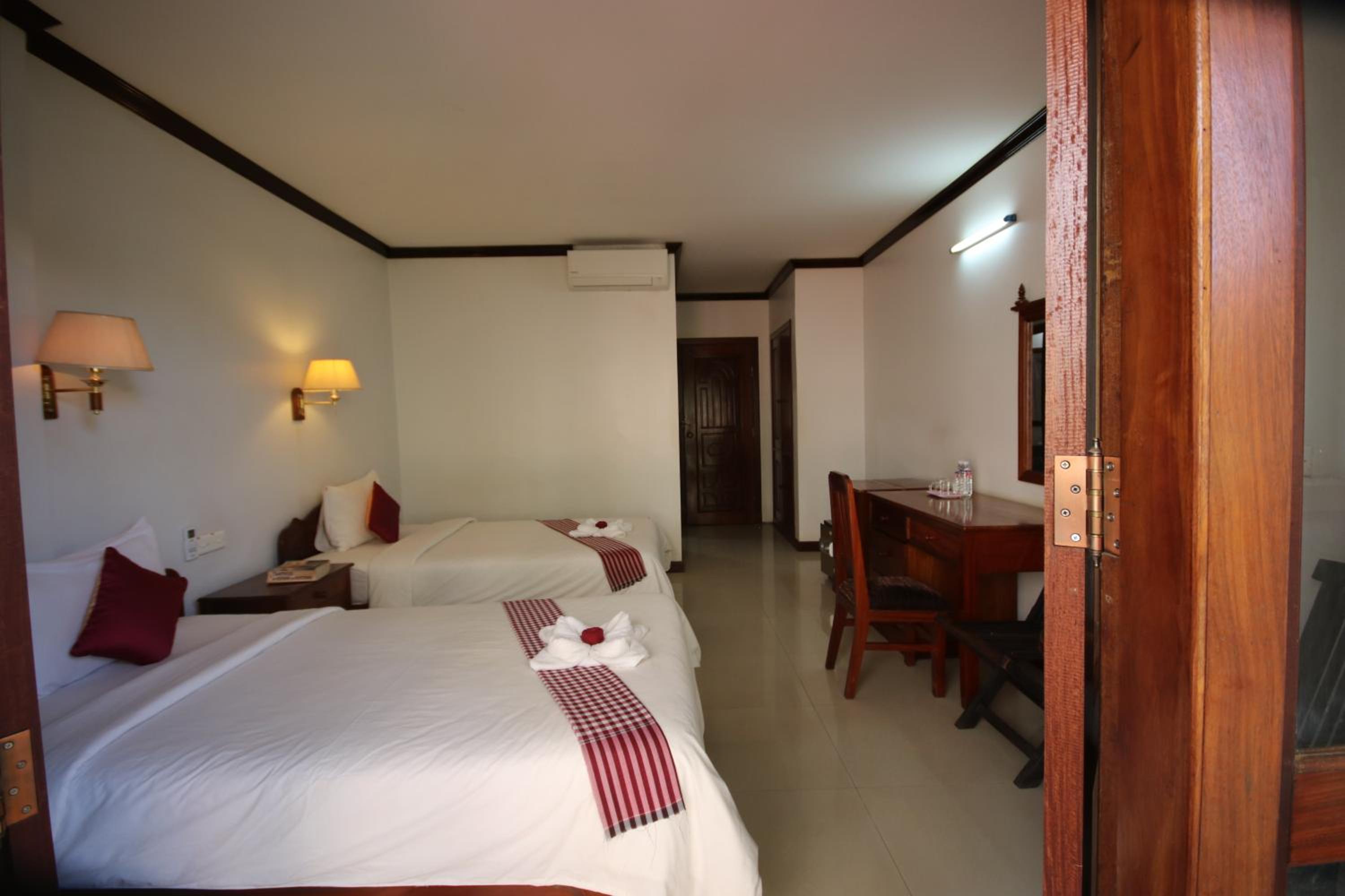 Mom's Guesthouse