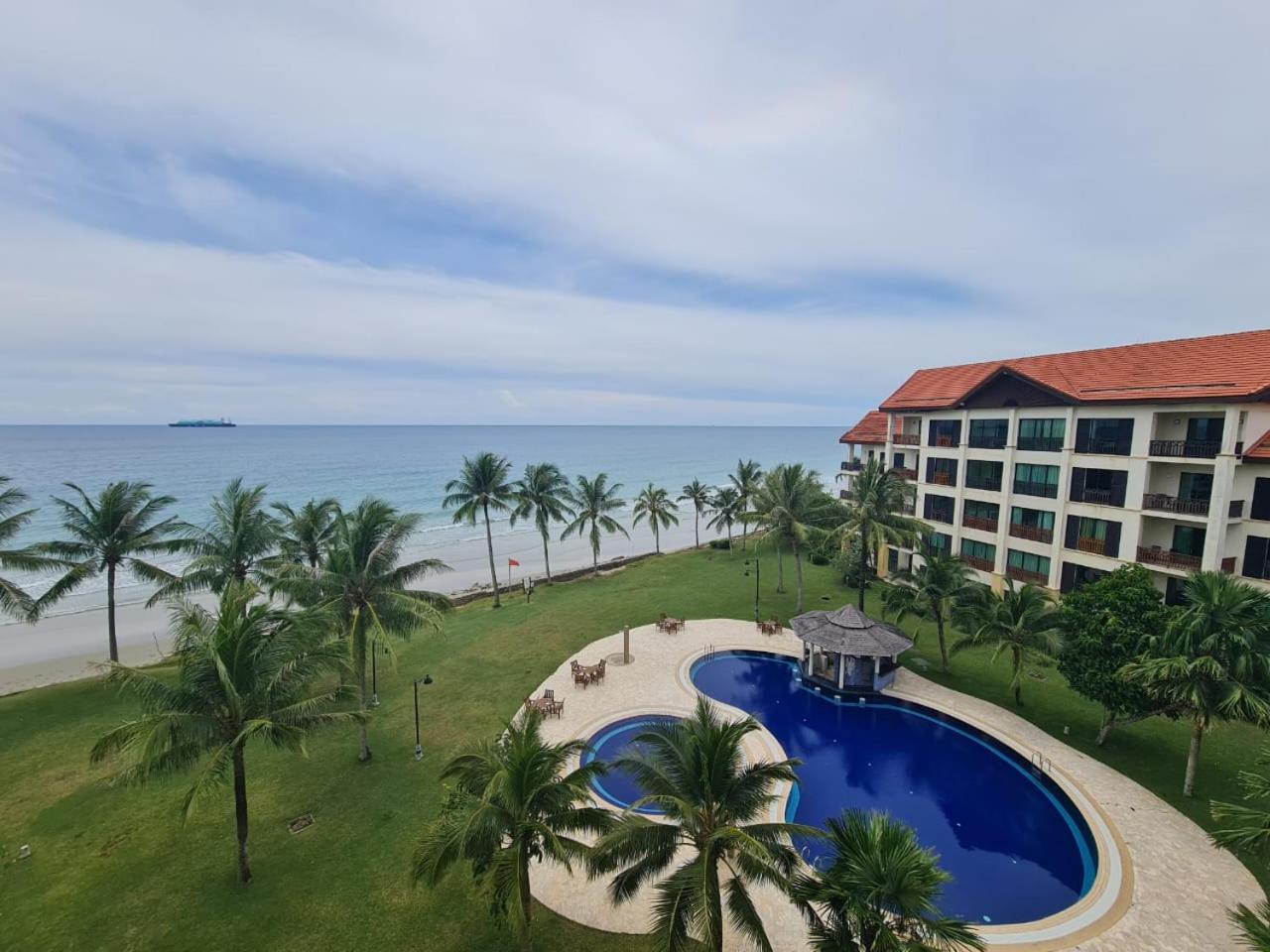 Borneo Beach Villa & Suite