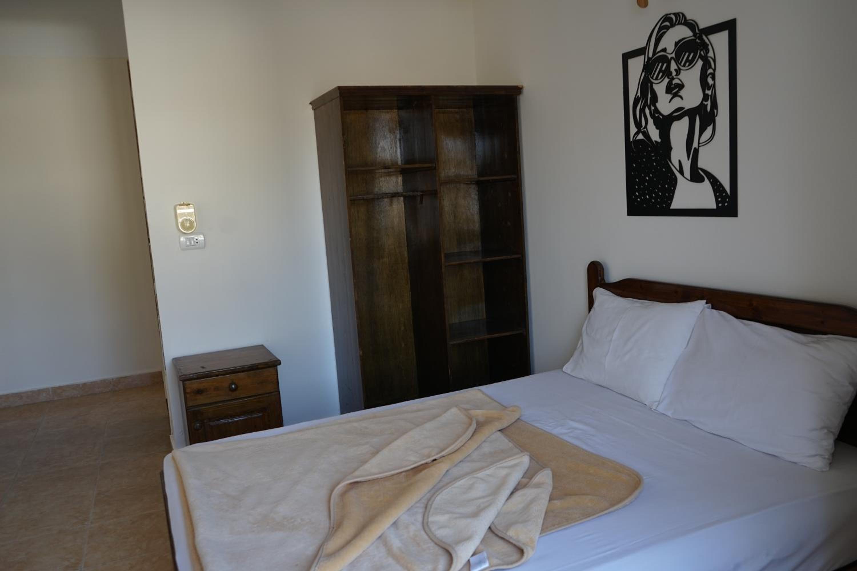 Alaska Camp & Hotel - Image 3