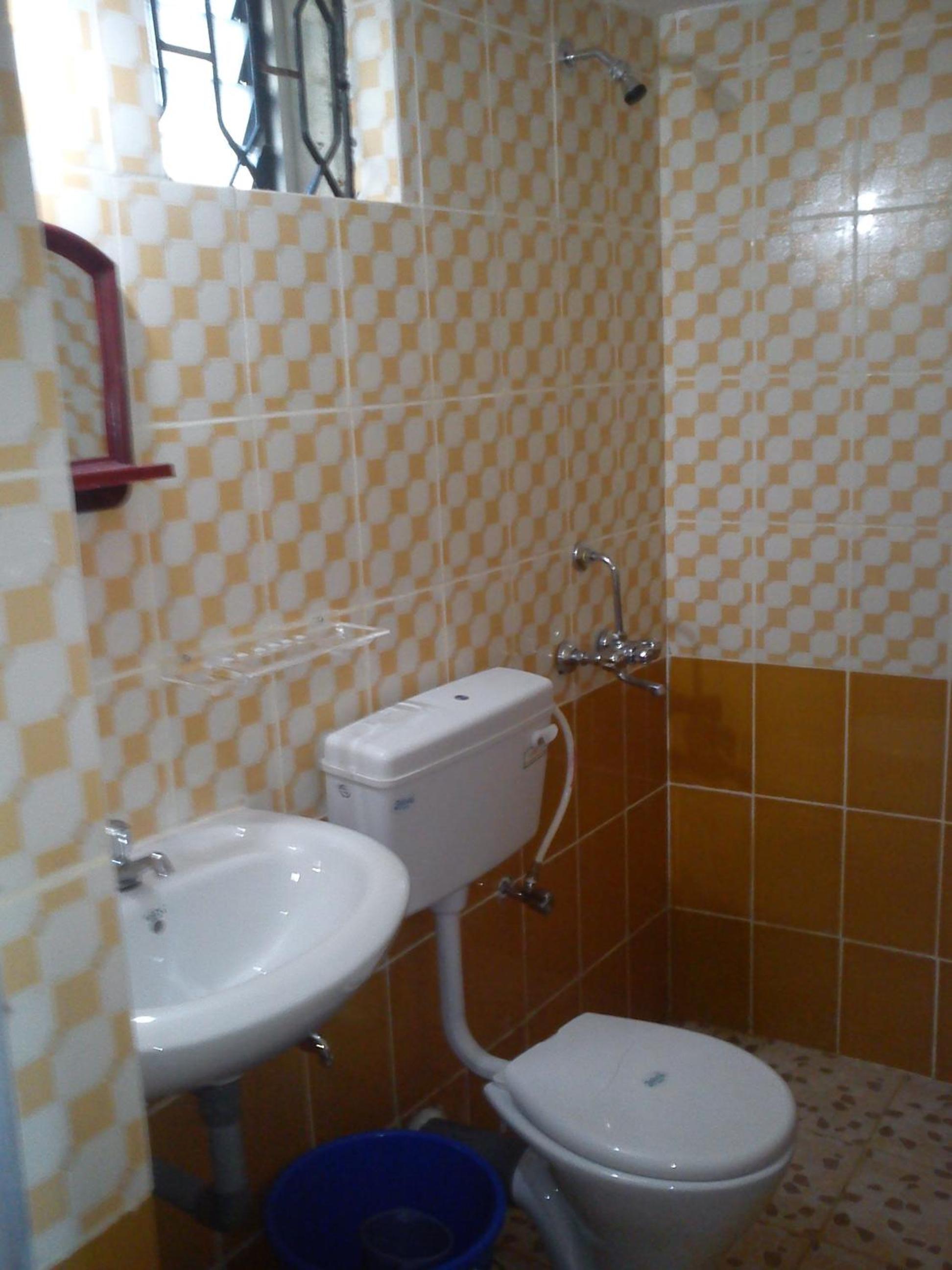 Adilson Guest House