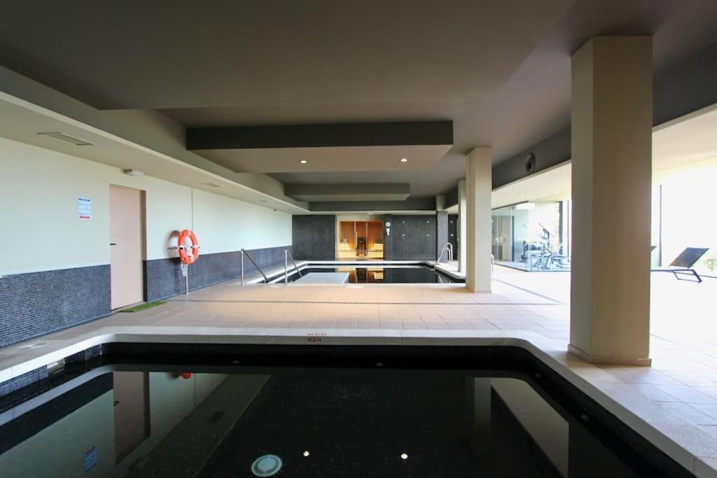 Luxurious Apartment with Seaview in Sunny Manilva