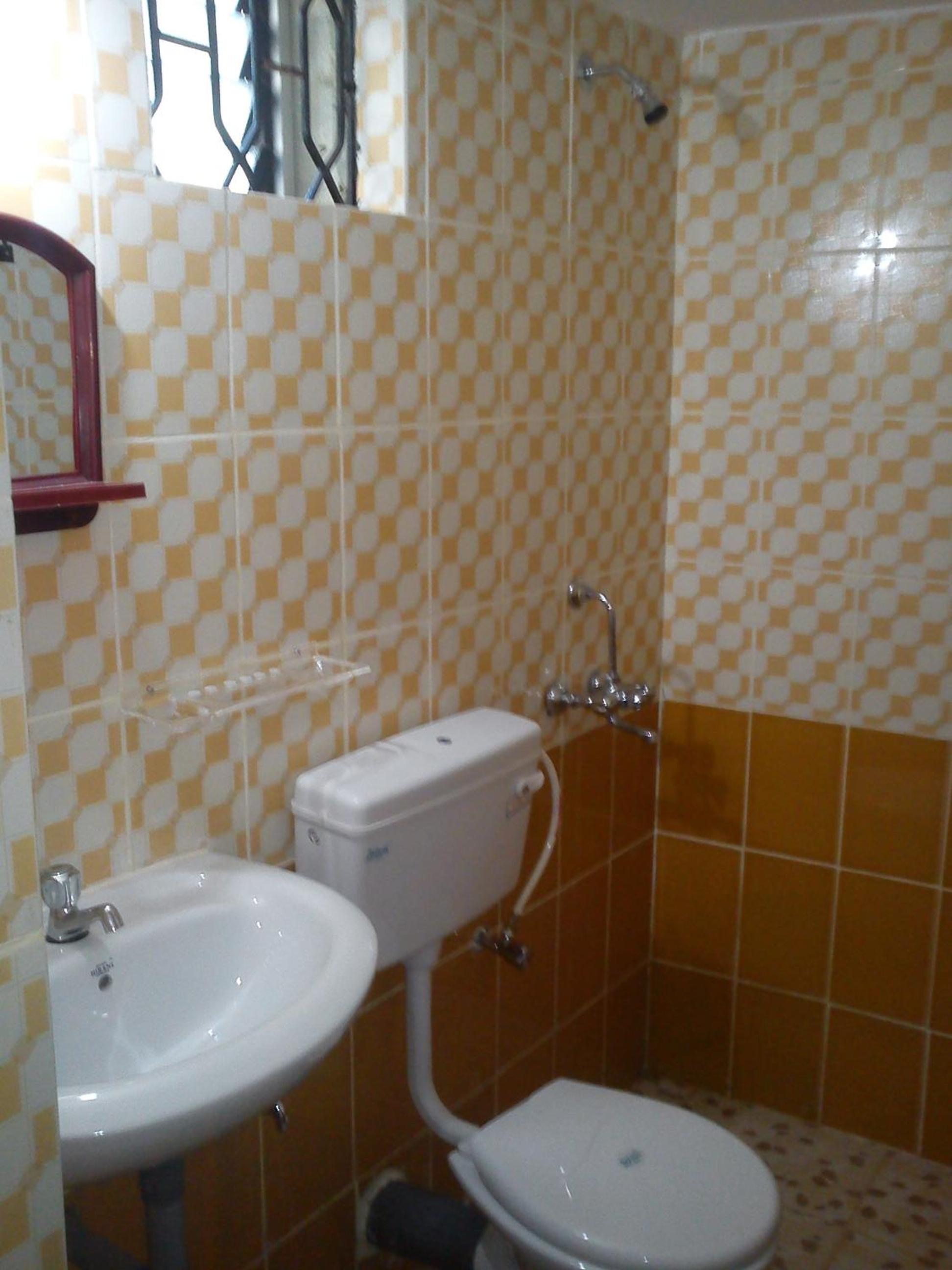 Adilson Guest House