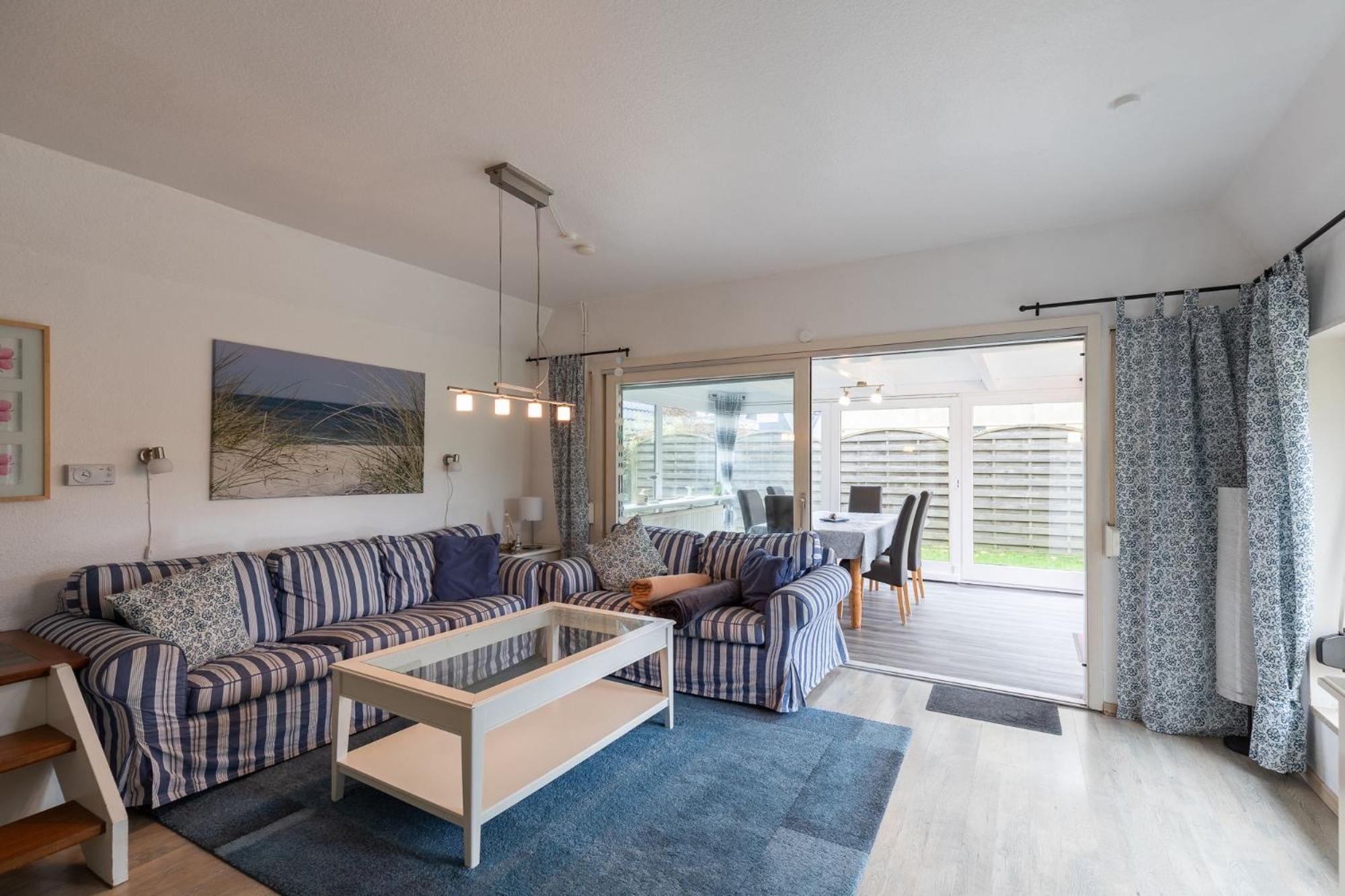Strandrose view 2