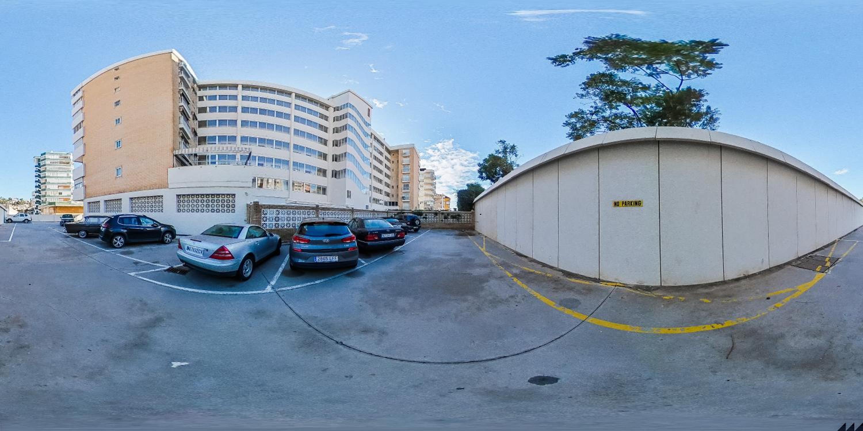 Super Exclusive Beach Fuengirola with free parking