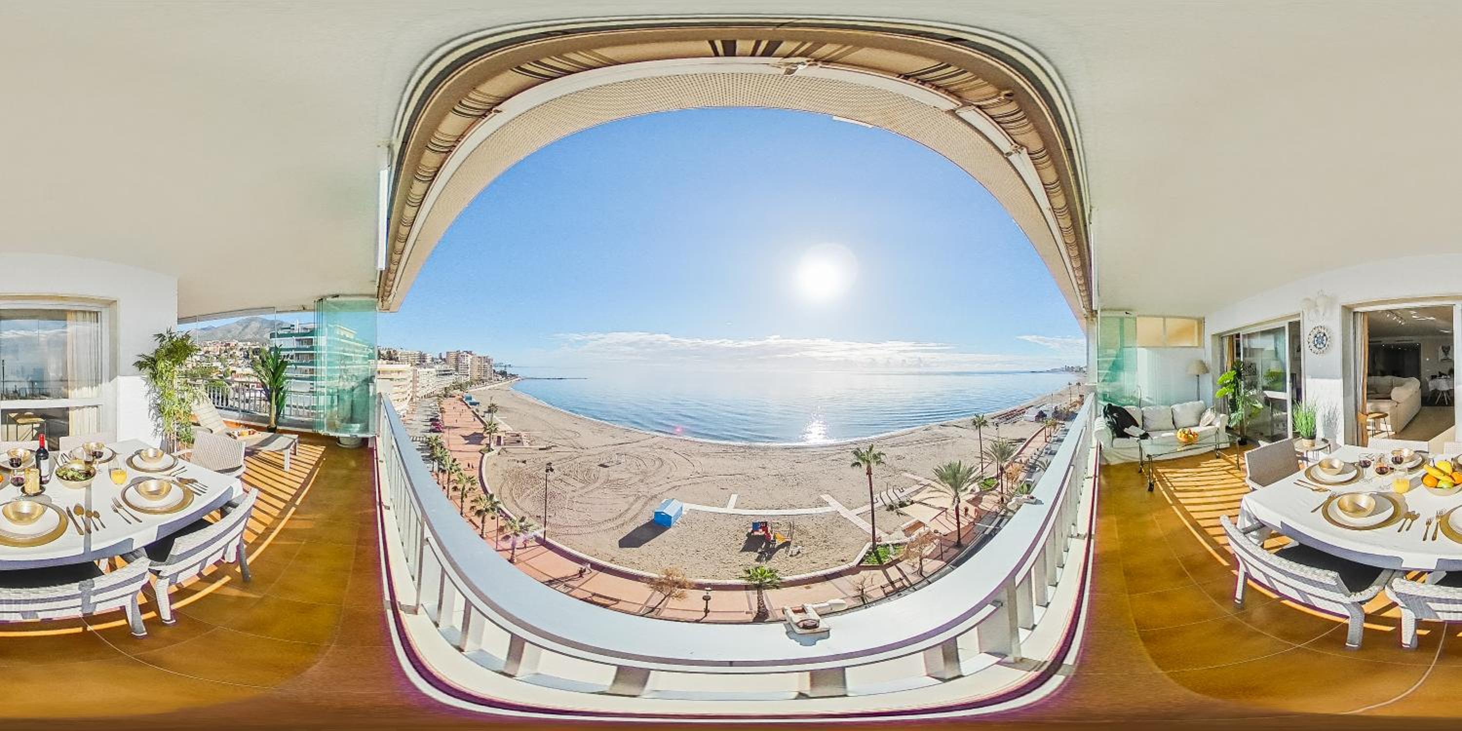 Super Exclusive Beach Fuengirola with free parking