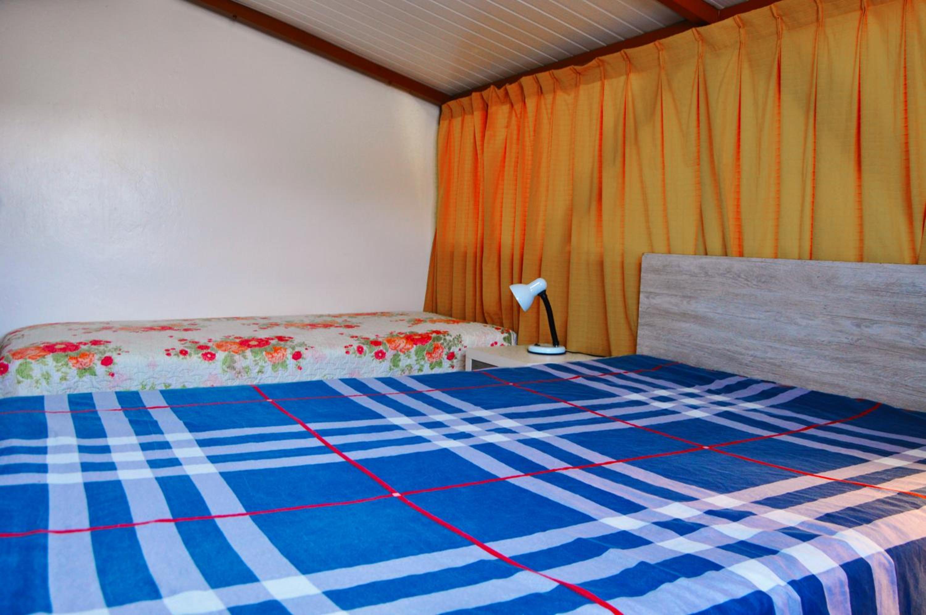 Casa Com Quatro Dormitórios, Pertinho Do Mar Em Capão Da Canoa