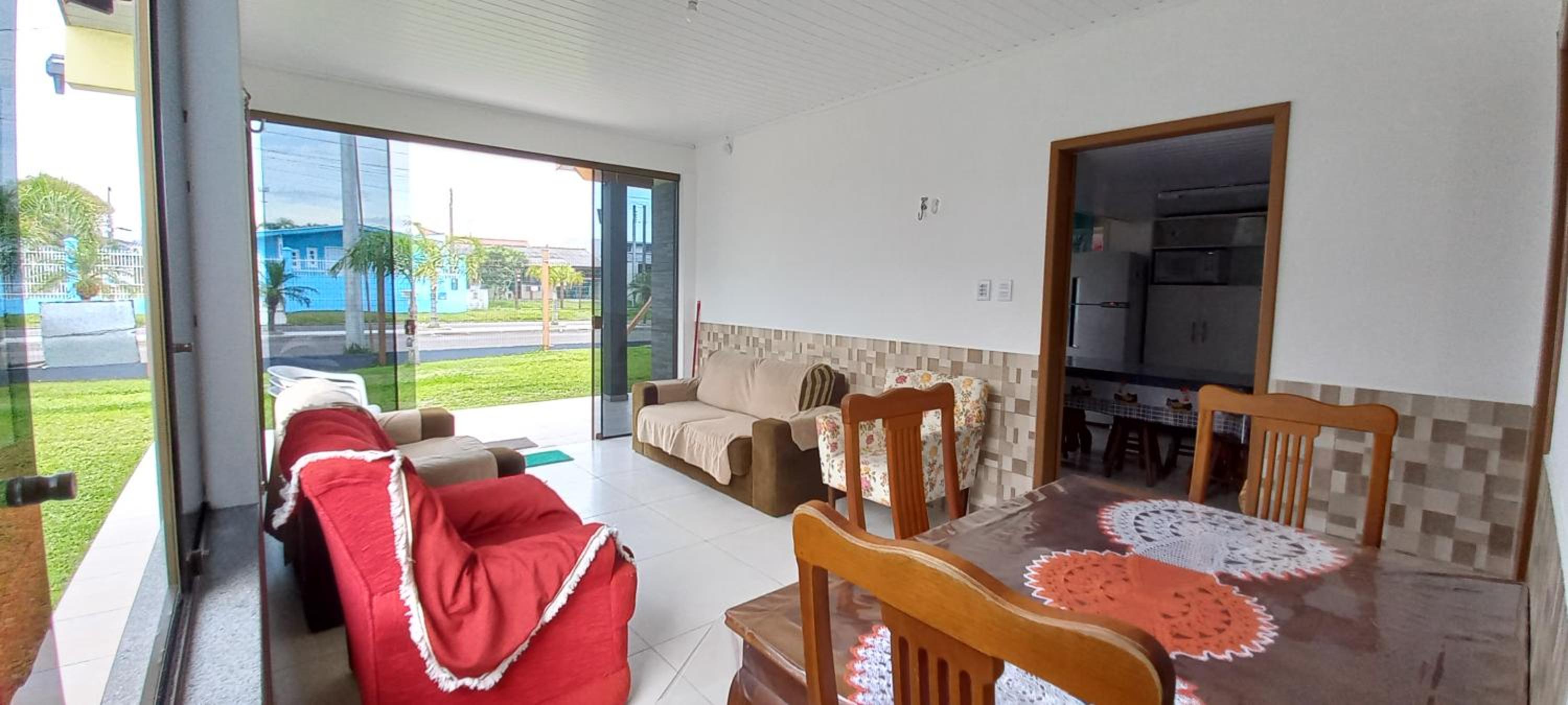 Casa Com Quatro Dormitórios, Pertinho Do Mar Em Capão Da Canoa