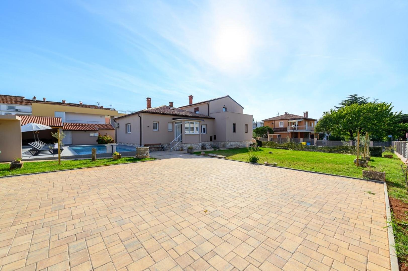 Villa Jolanda