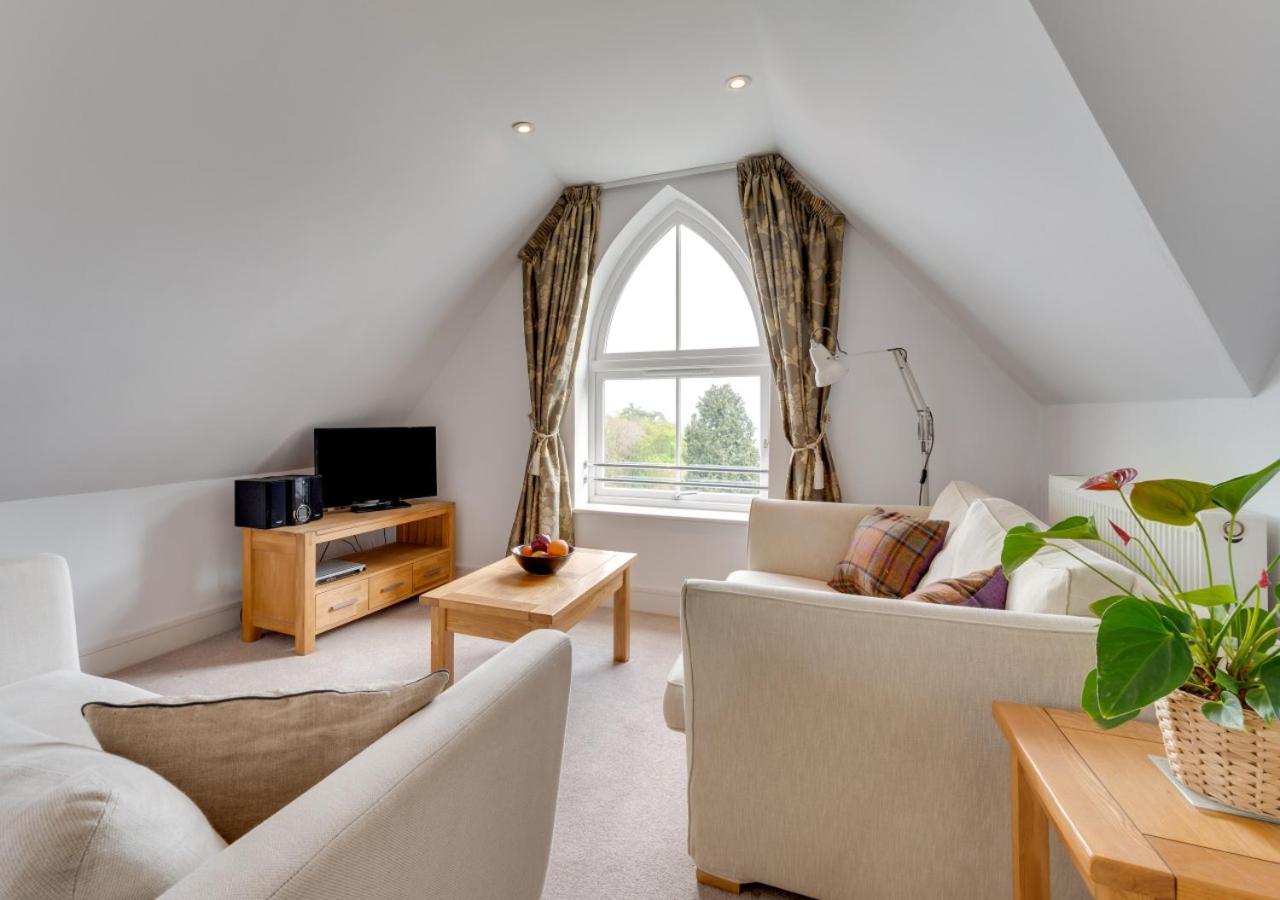 1 Bed in Saundersfoot oc-pw1007 view 2