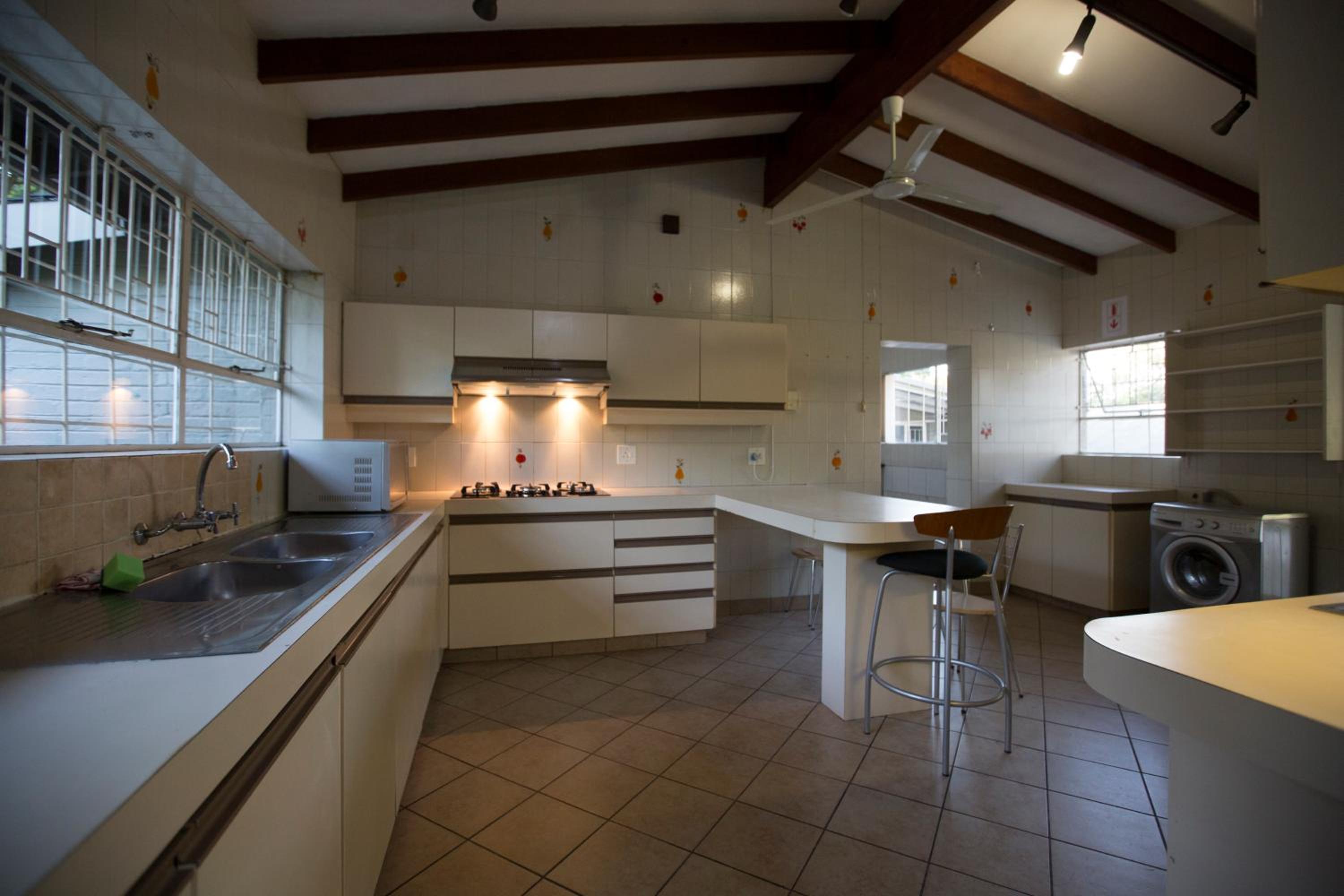 Dynasty Forest Sandown Serviced Apartments & Self Catering Hotel
