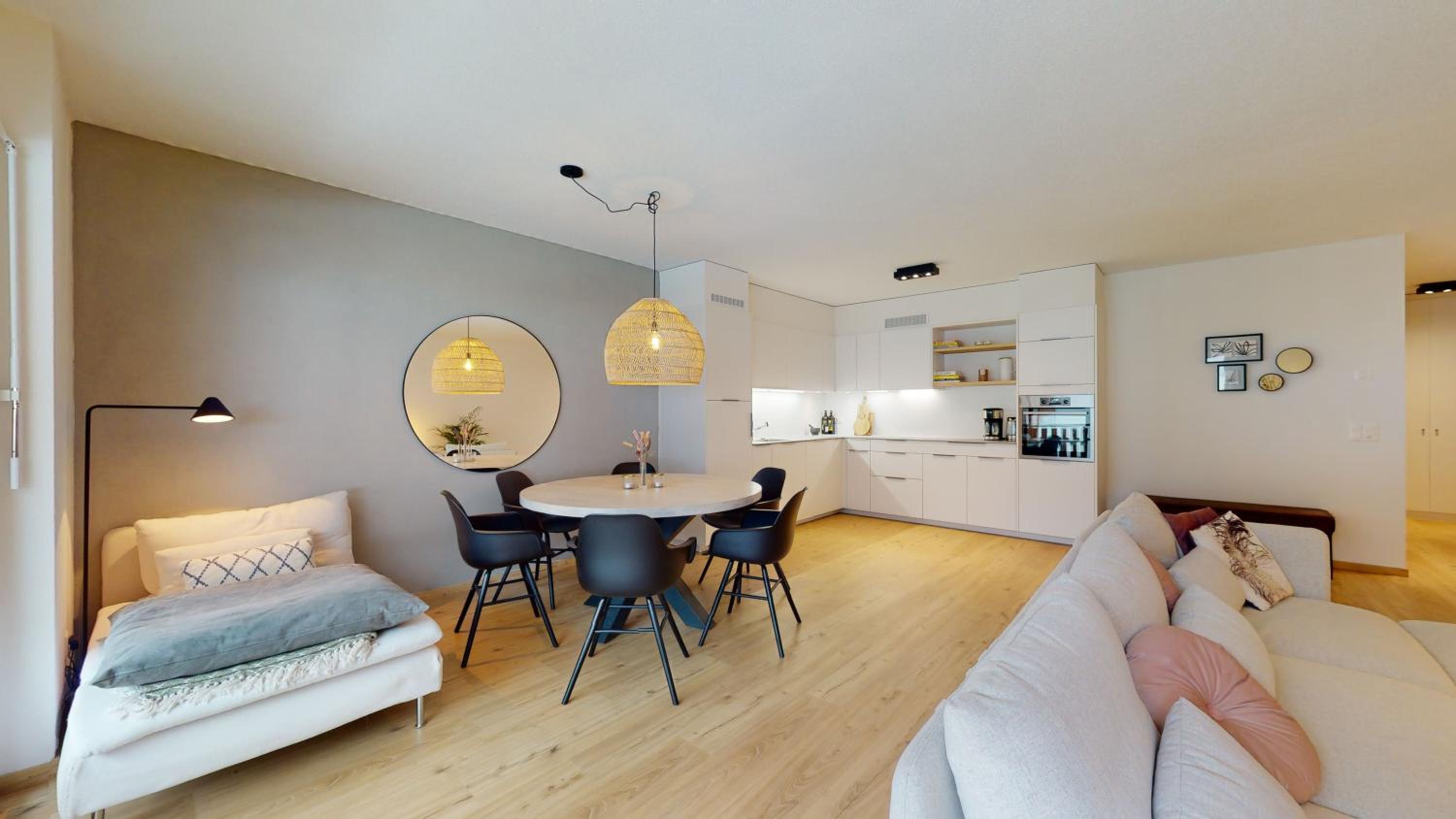 Sublime modern family apartment of 2 bedrooms view 4