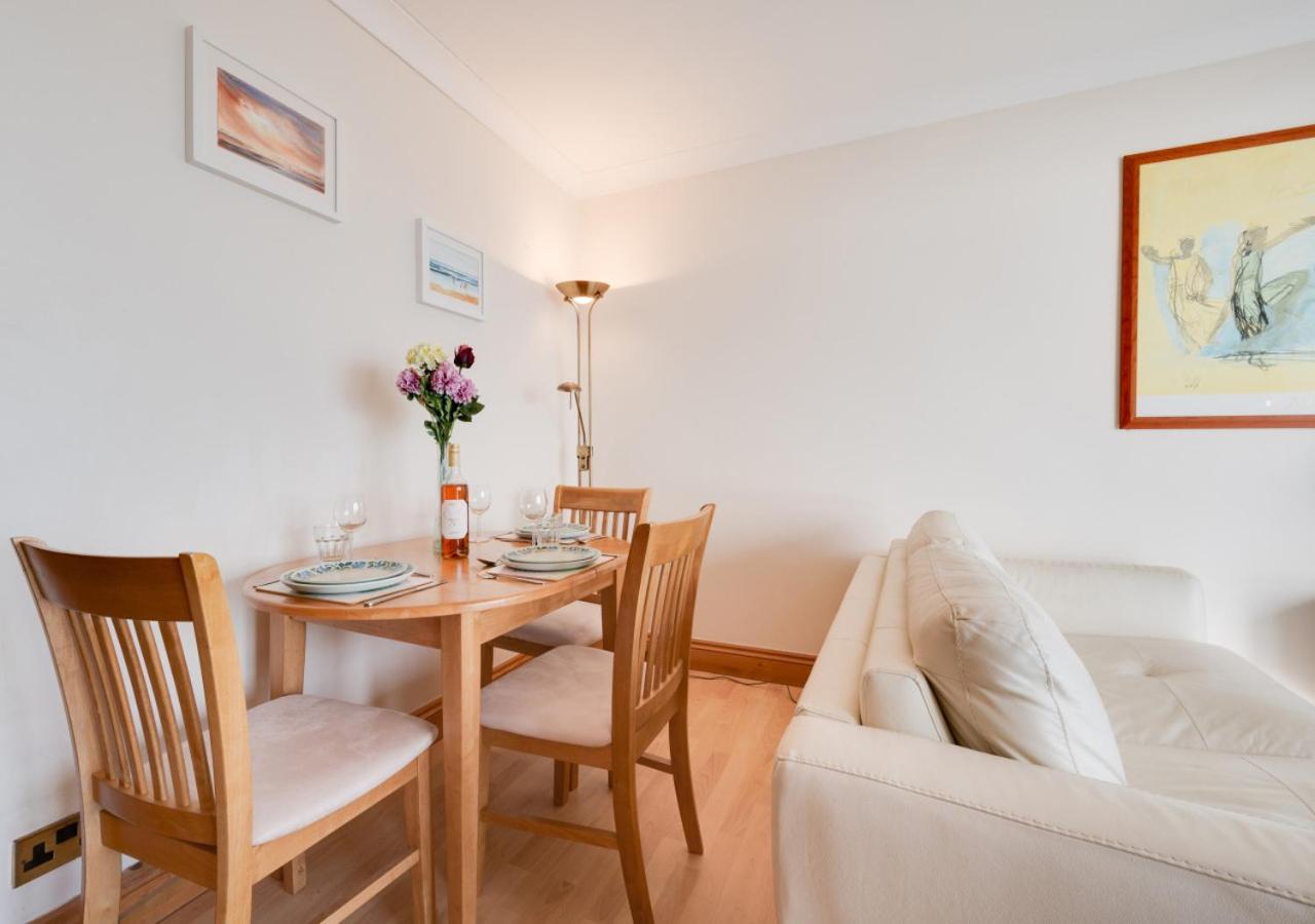 1 Bed in Saundersfoot oc-pw9243 view 5