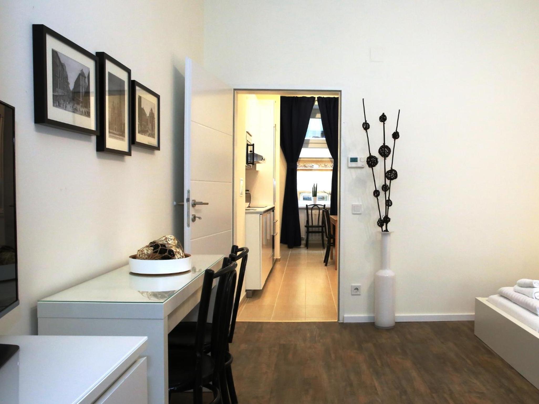 Flatprovider Comfort Eduard Apartment - contactless check in