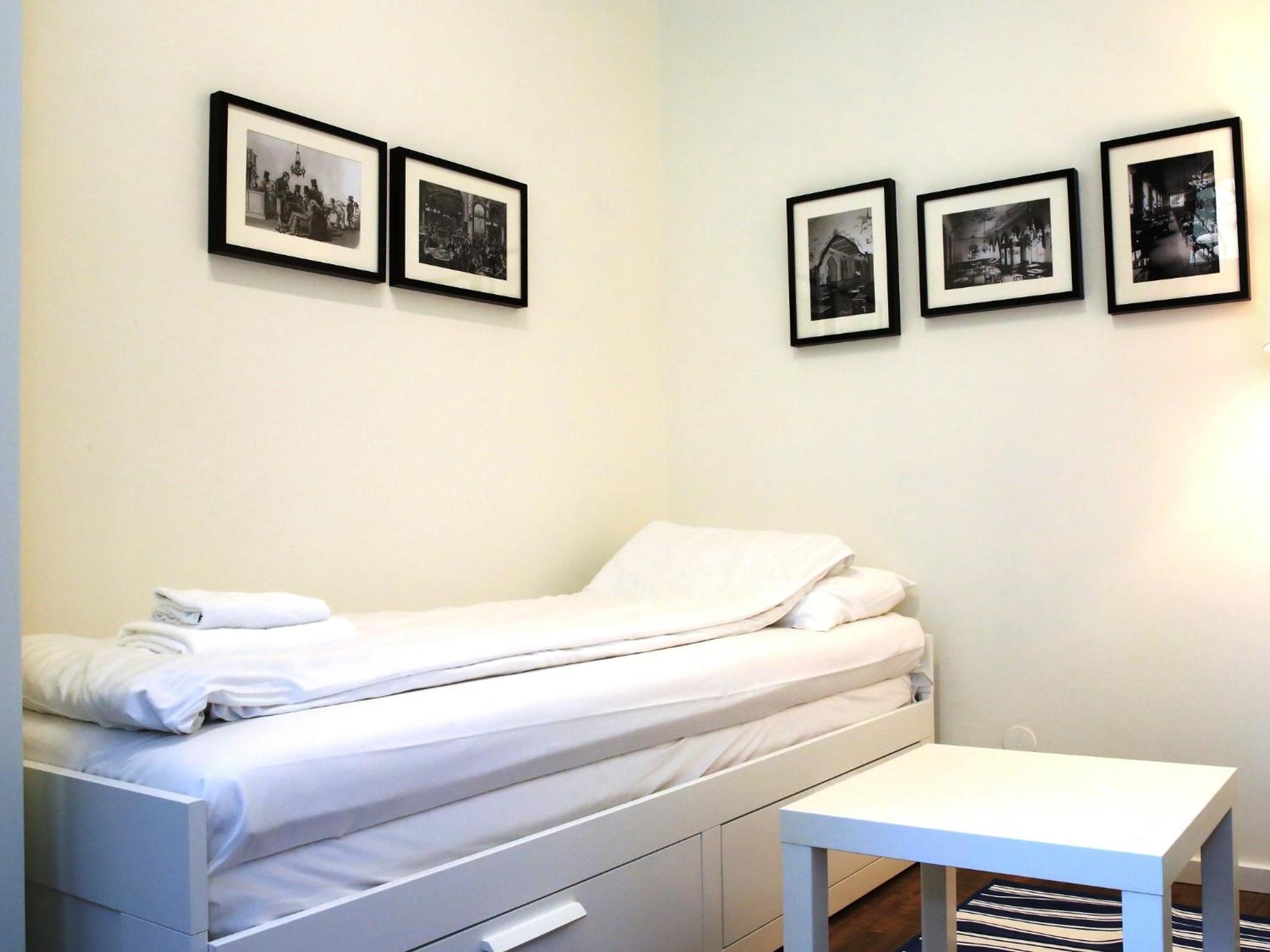 Flatprovider Comfort Eduard Apartment - contactless check in