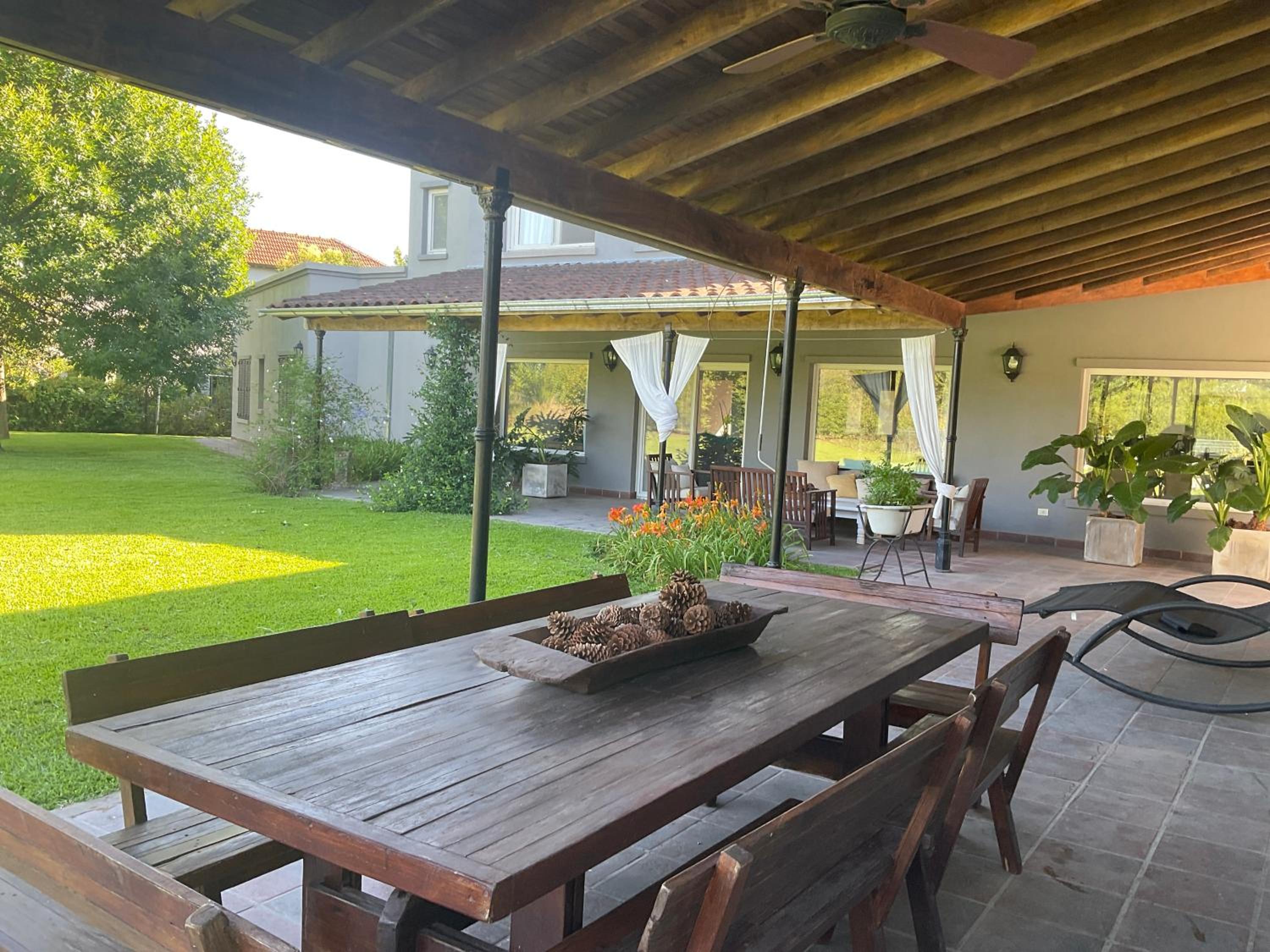 Estancias del Pilar, barrio cerrado vacaciones