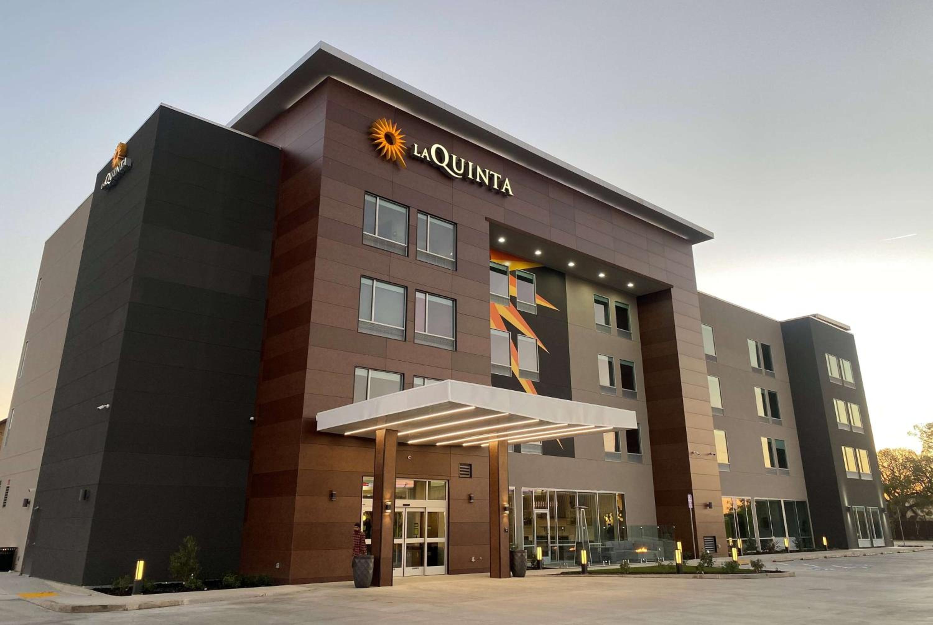 Hotel La Quinta Inn & Suites by Wyndham Galt Lodi North