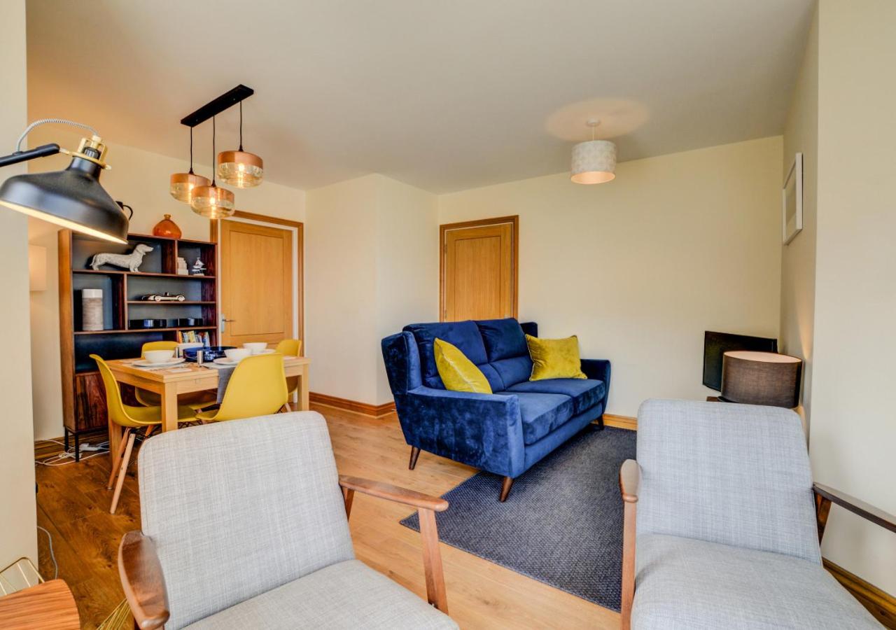 2 Bed in Swanage oc-wy417 view 5
