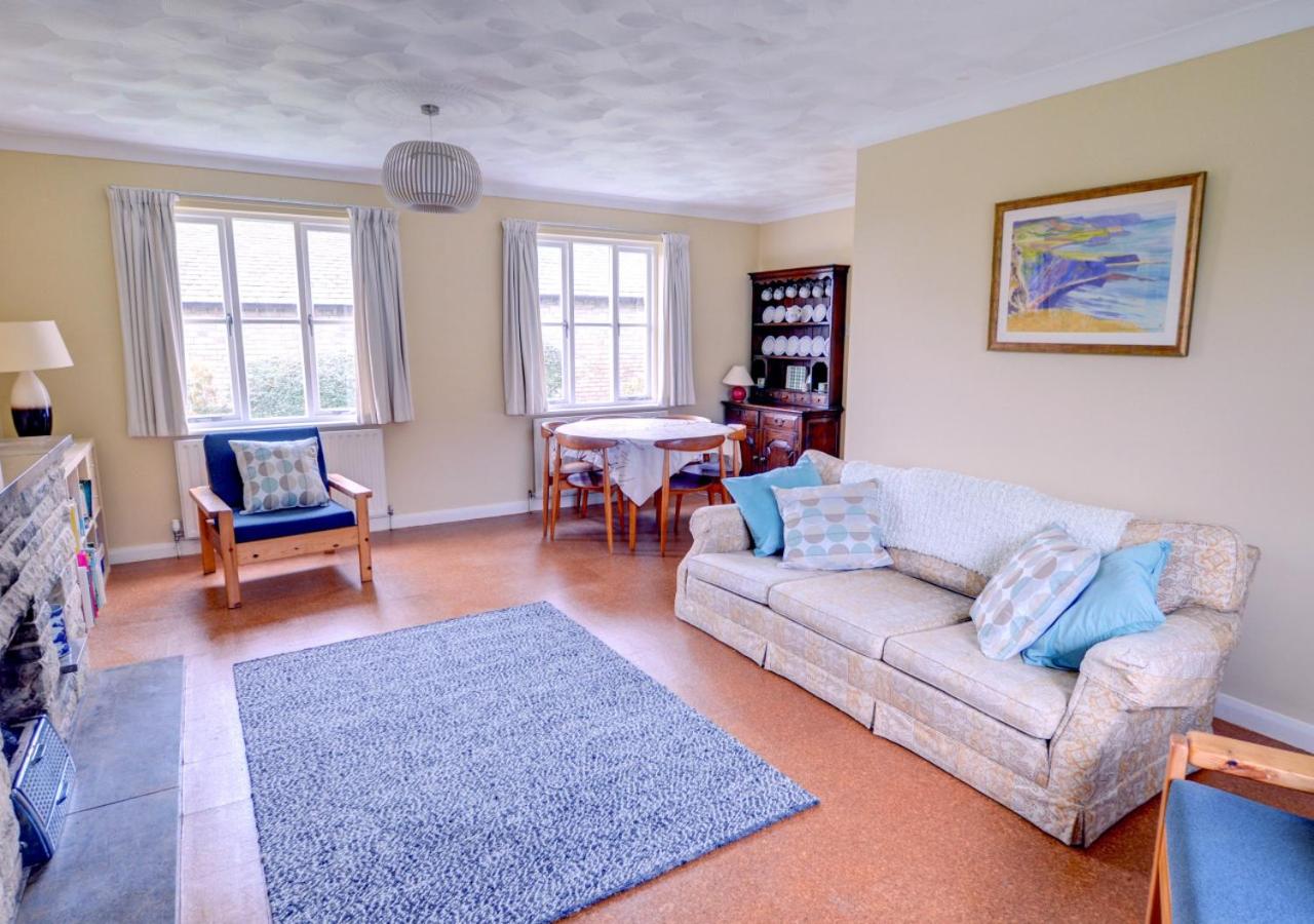 3 Bed in Worth Matravers oc-wy334 view 3