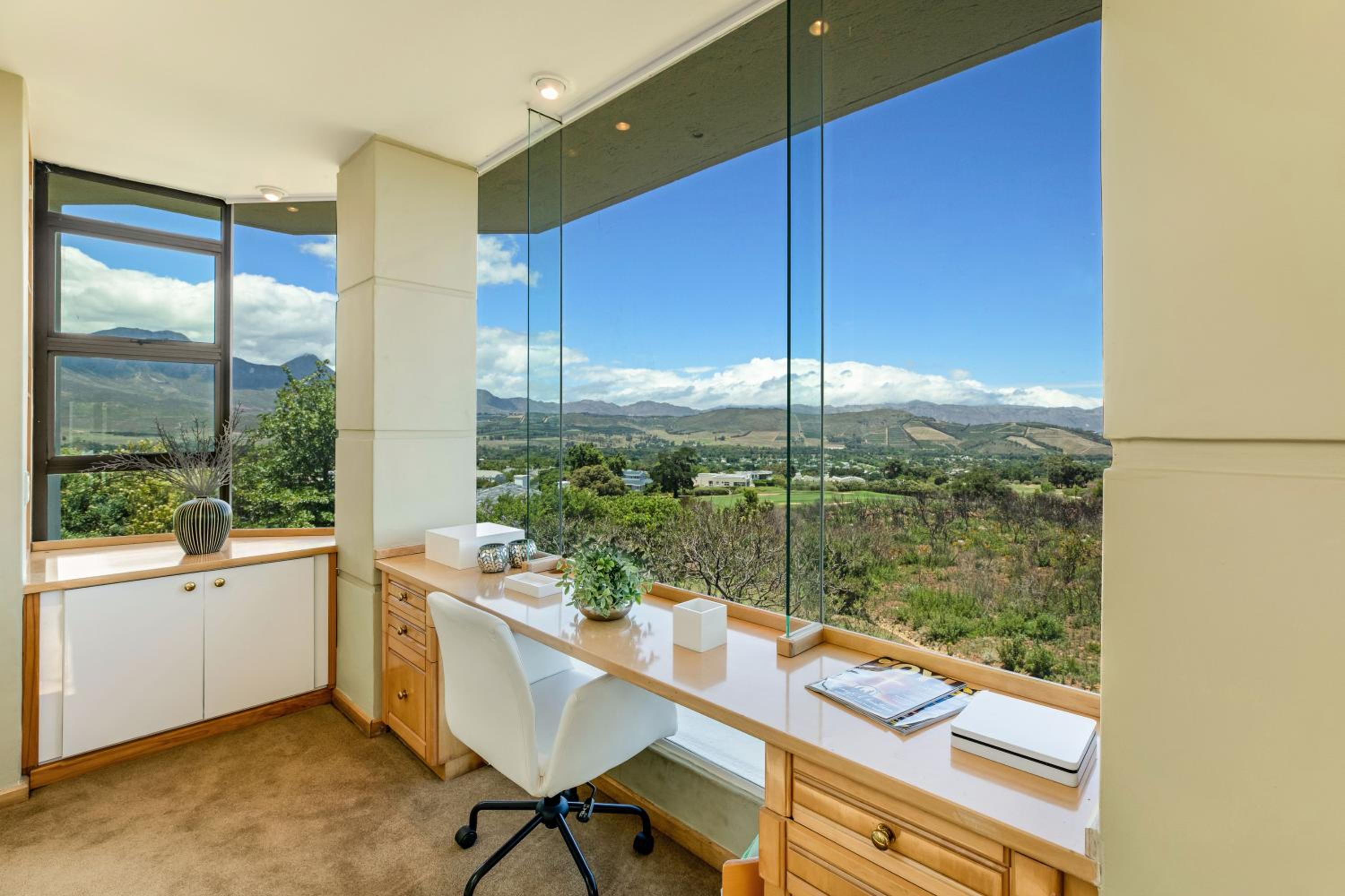Erinvale Luxury Villa