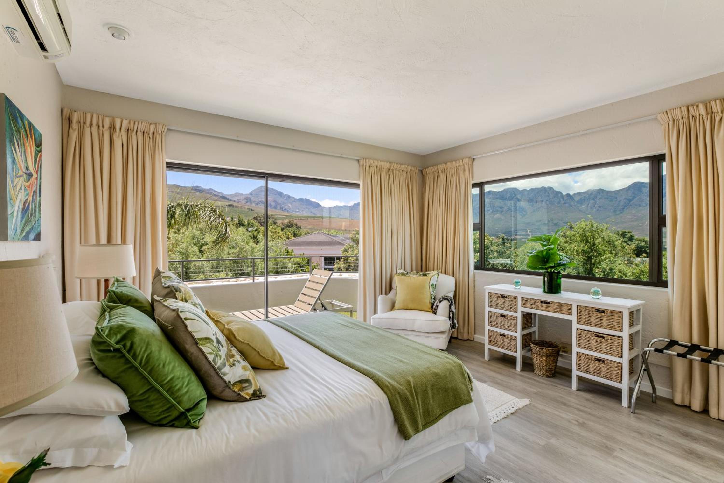 Erinvale Luxury Villa