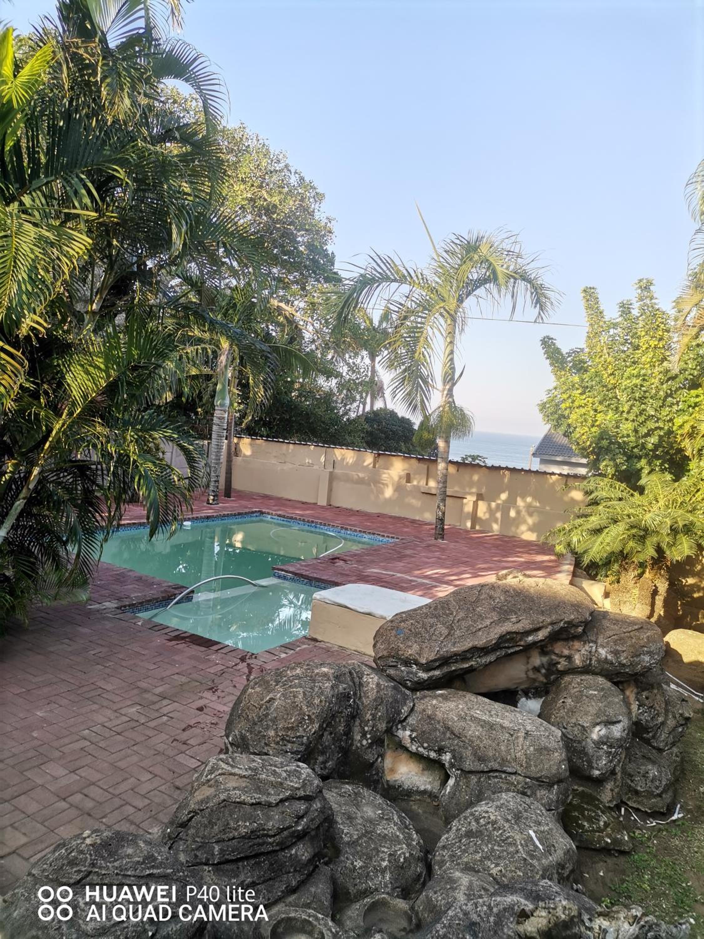 Broadway Shark Guest House