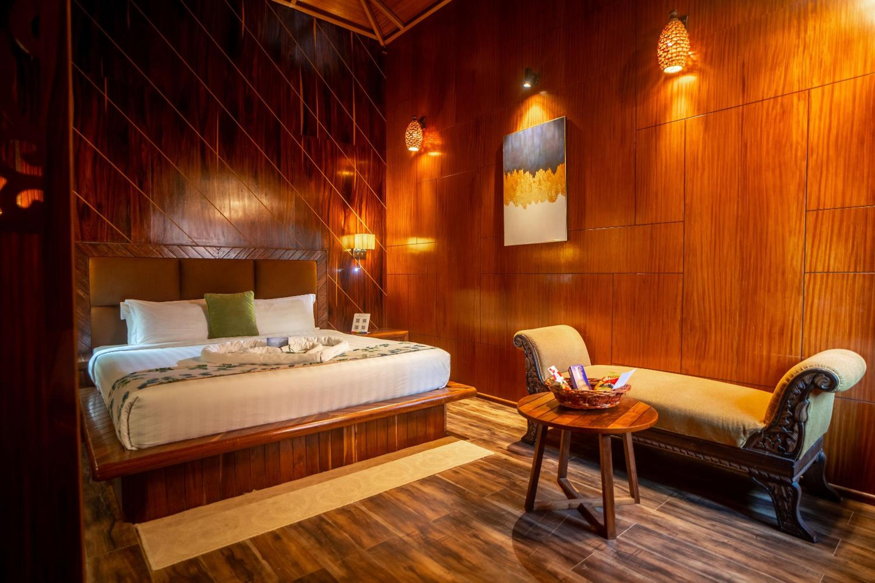 Coral Reef Resort & Spa, Havelock