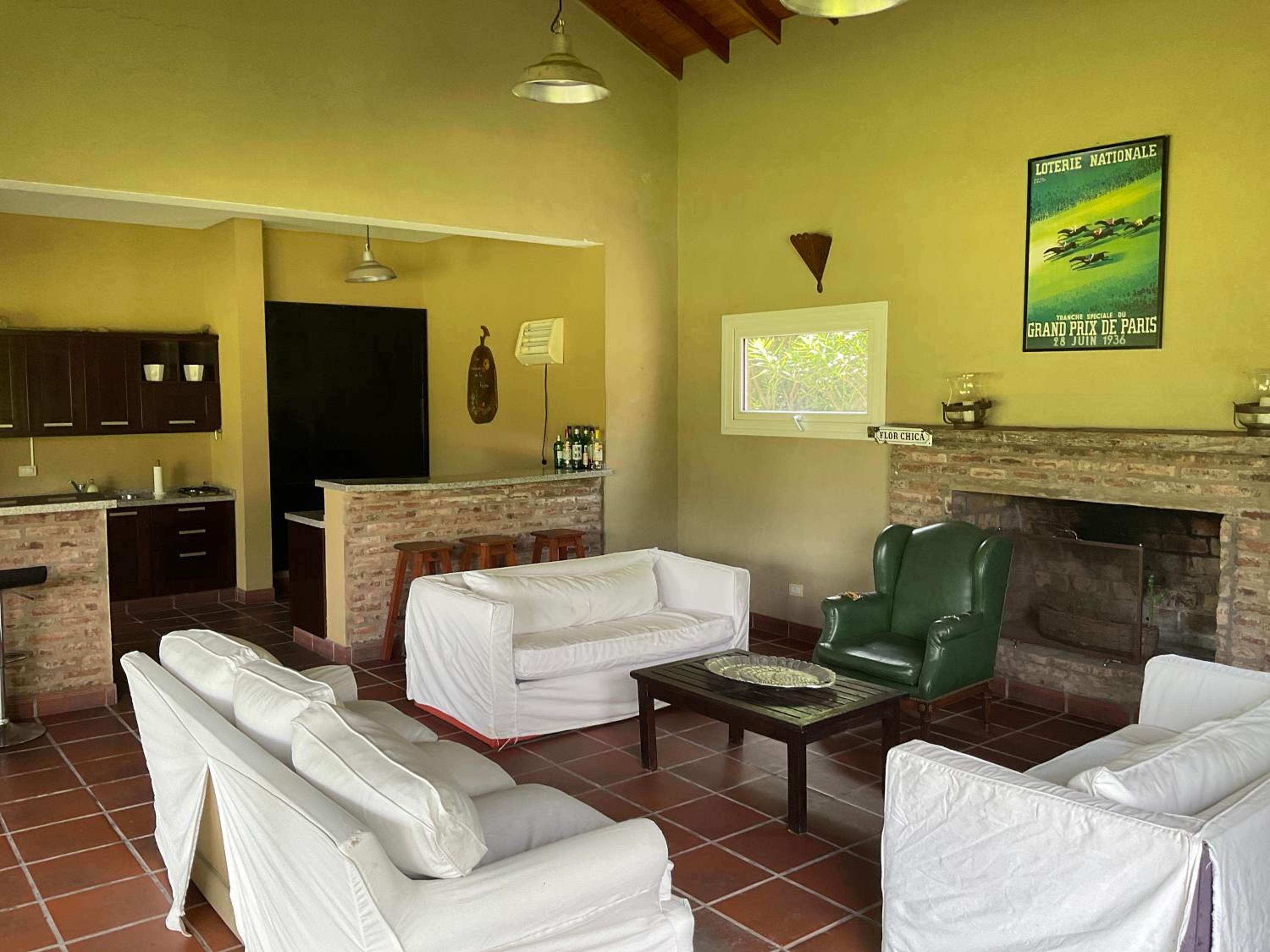 Estancias del Pilar, barrio cerrado vacaciones