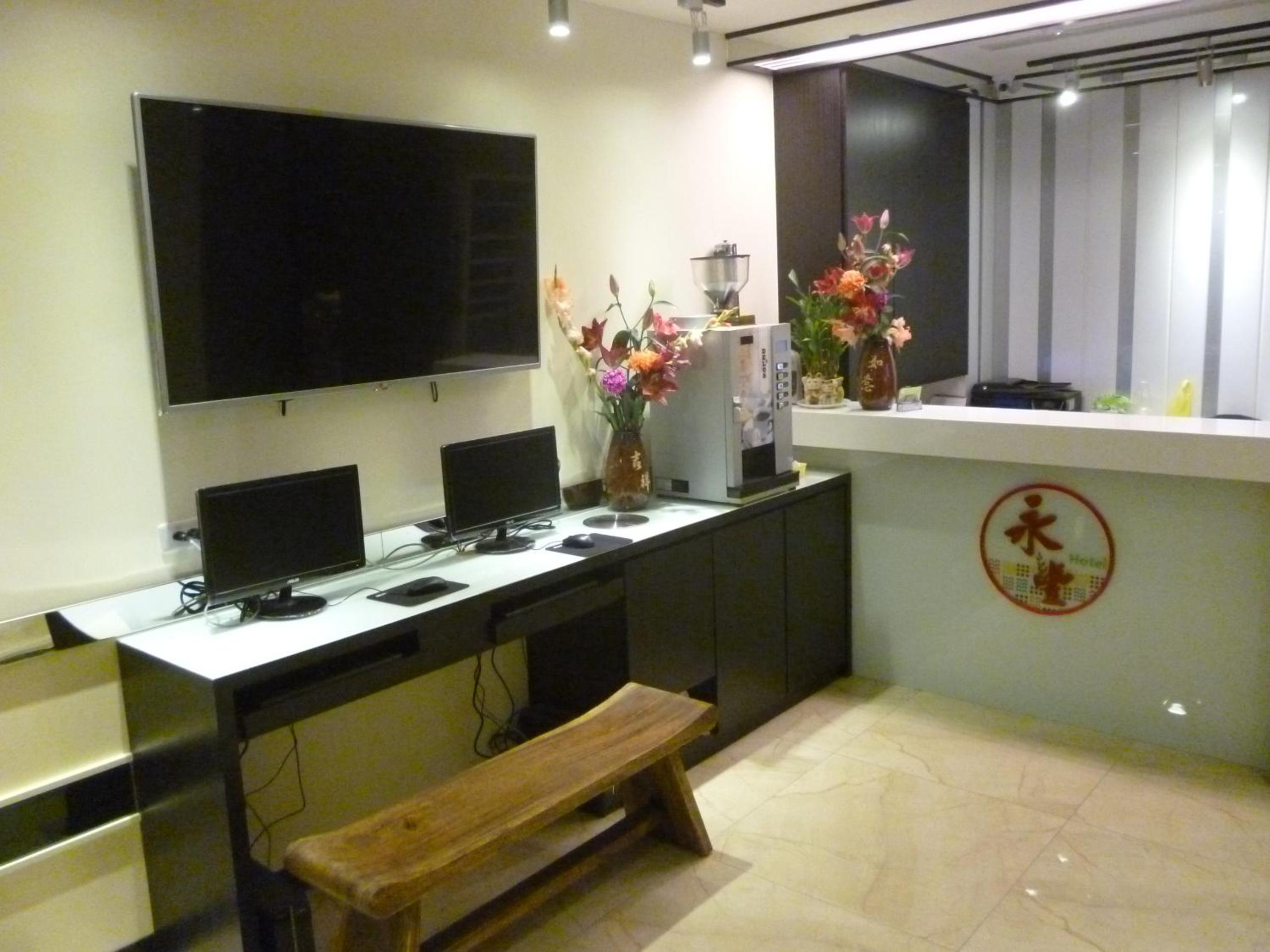 Yung Feng Hotel