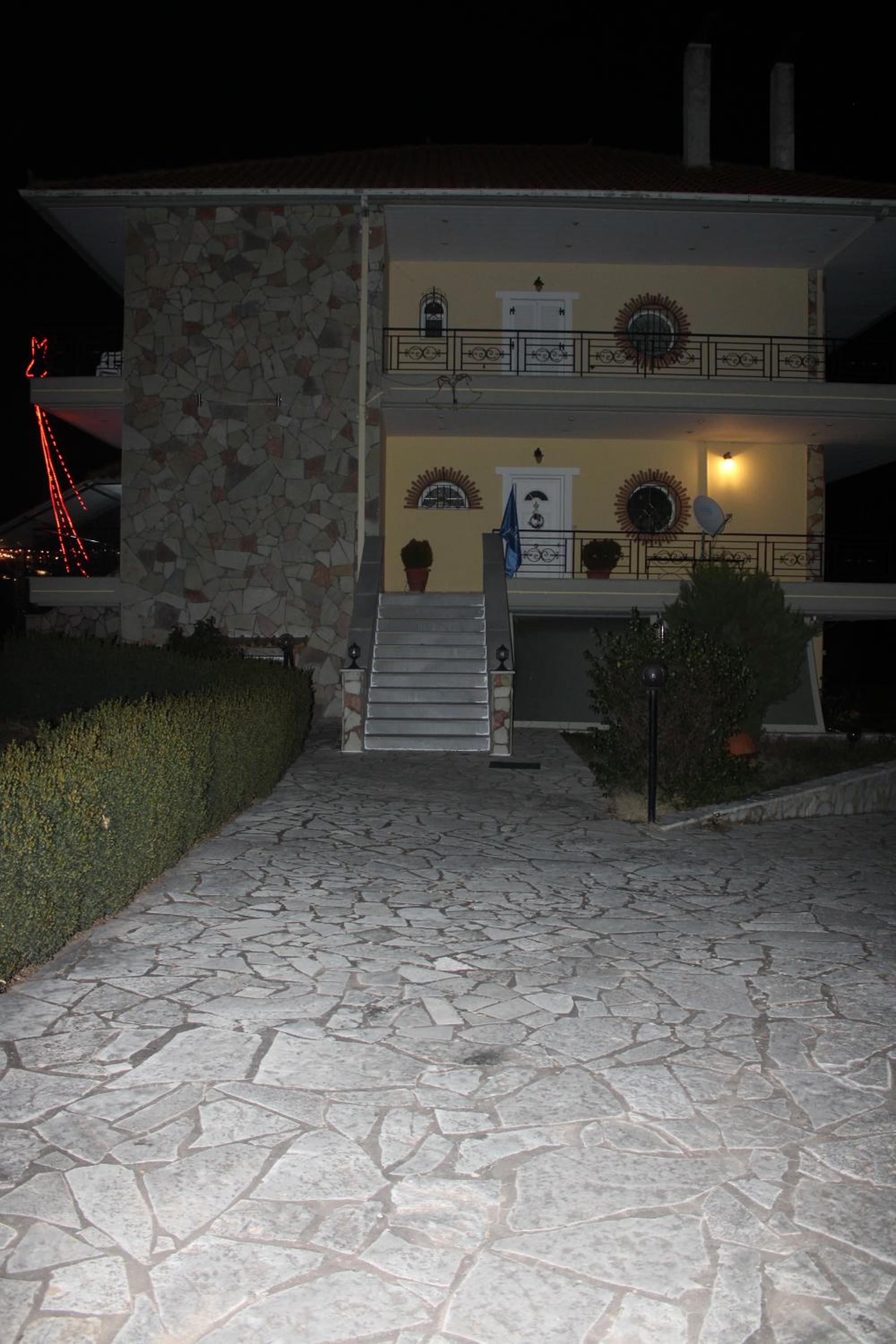 Photo 43