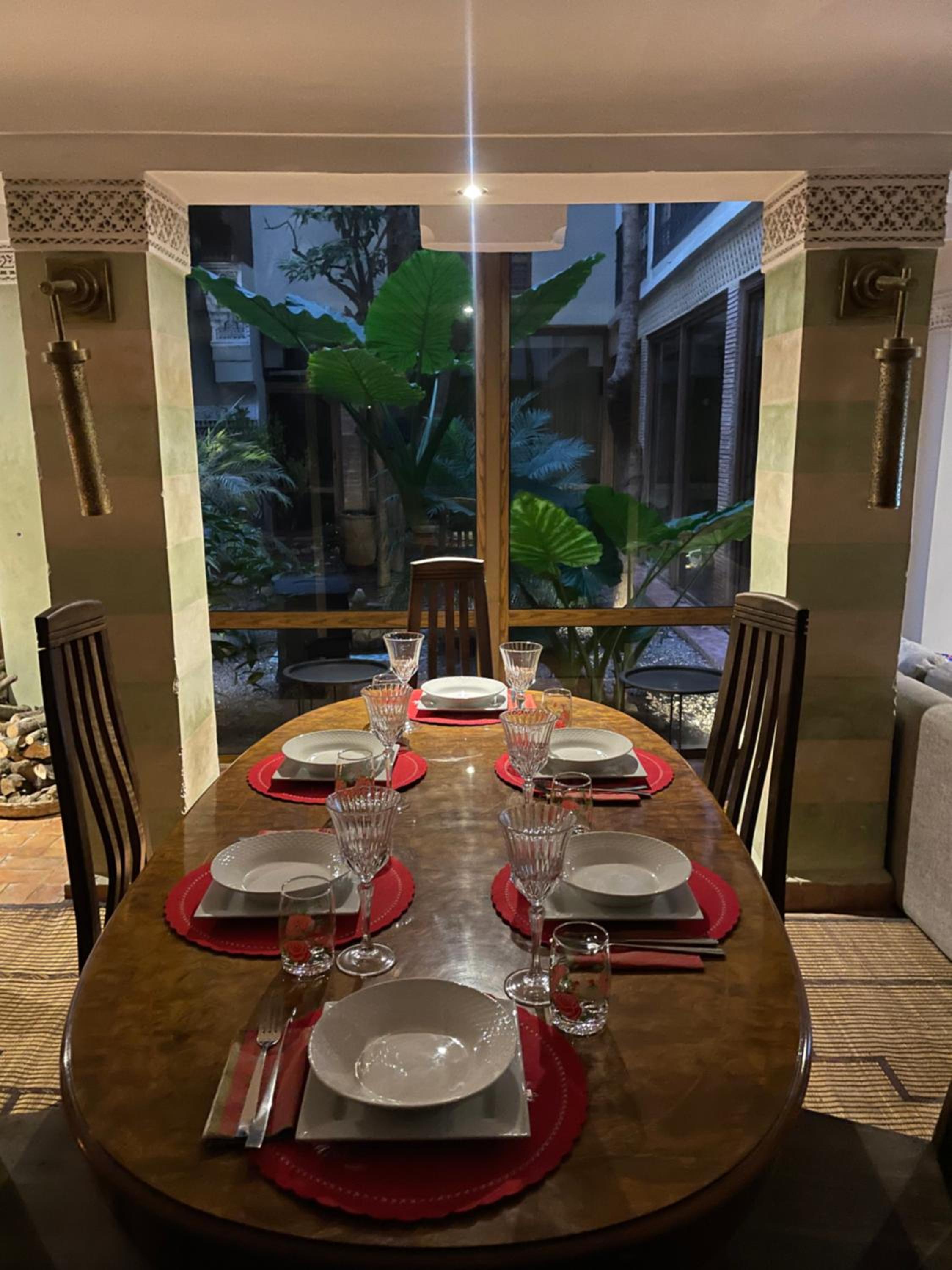 dining