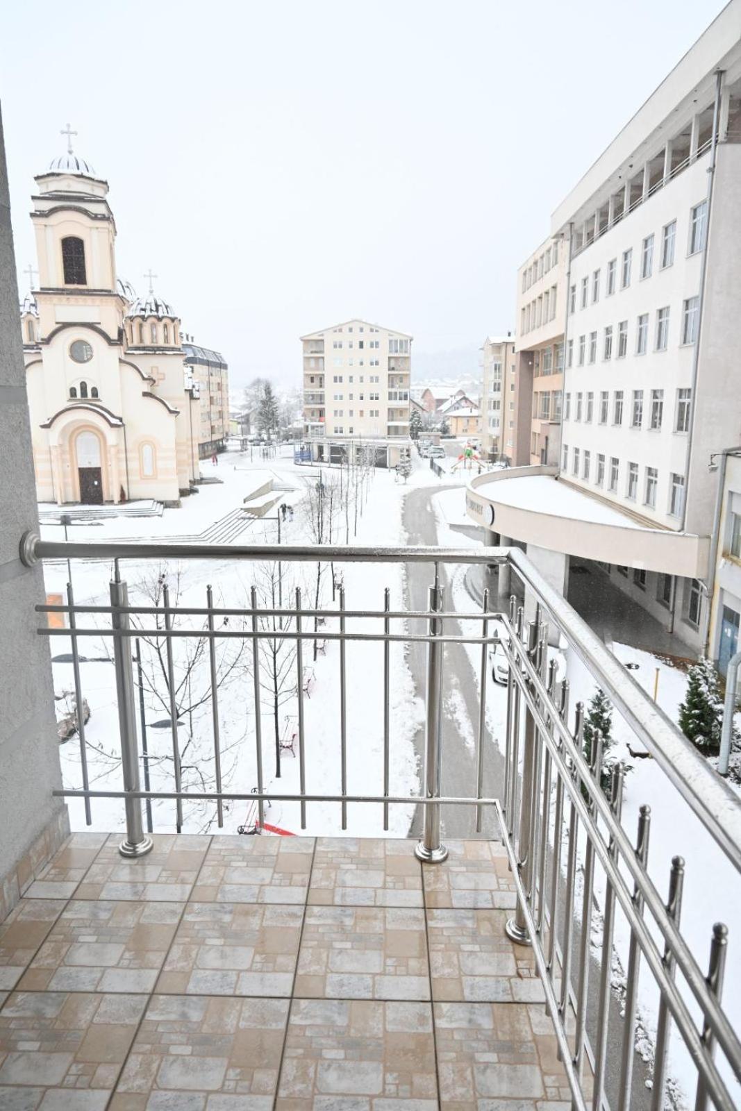 Apartman "Centar" Pale view 2