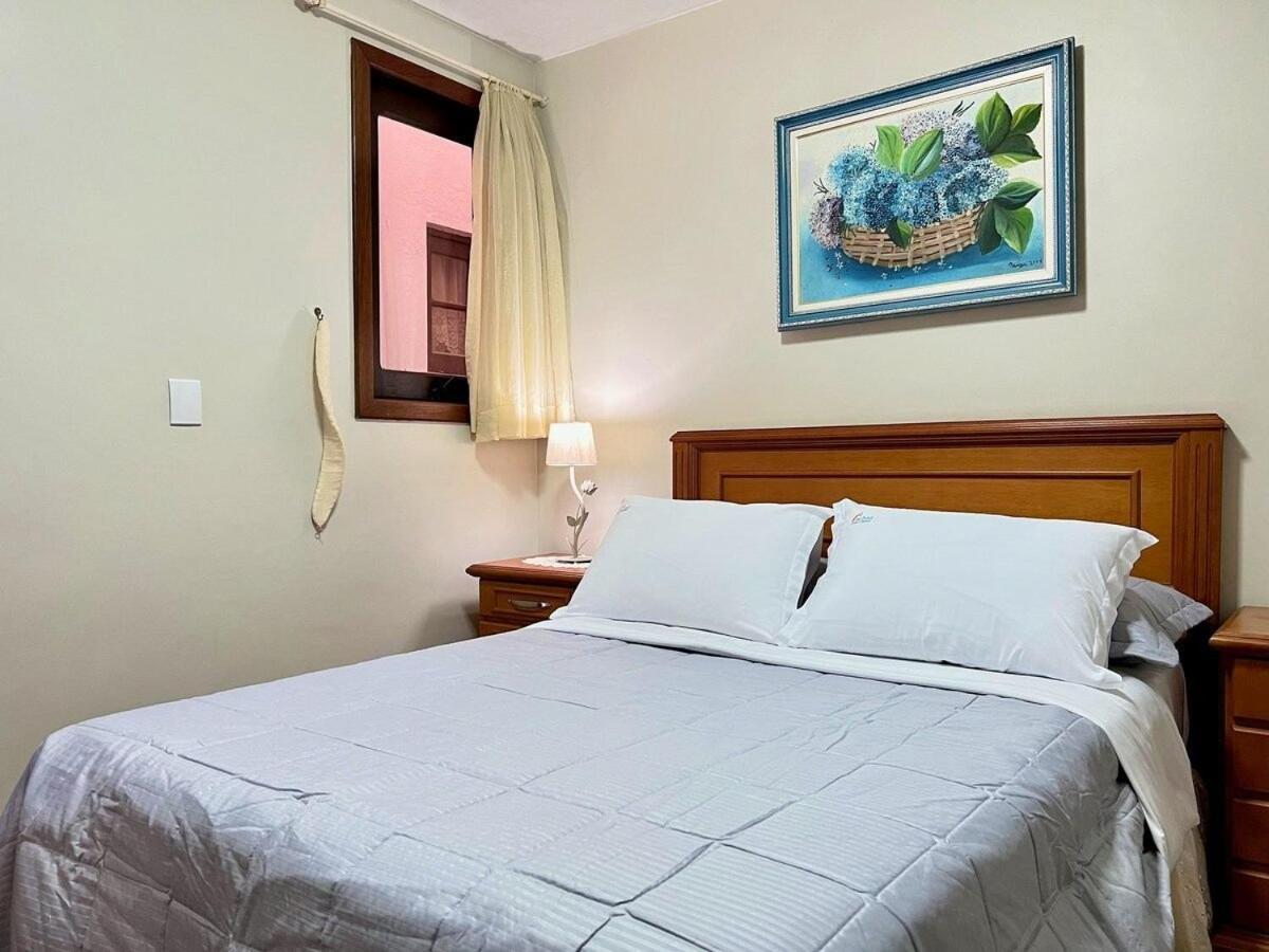 Apartamento 3 DORM apenas 1 QUADRA LAGO NEGRO